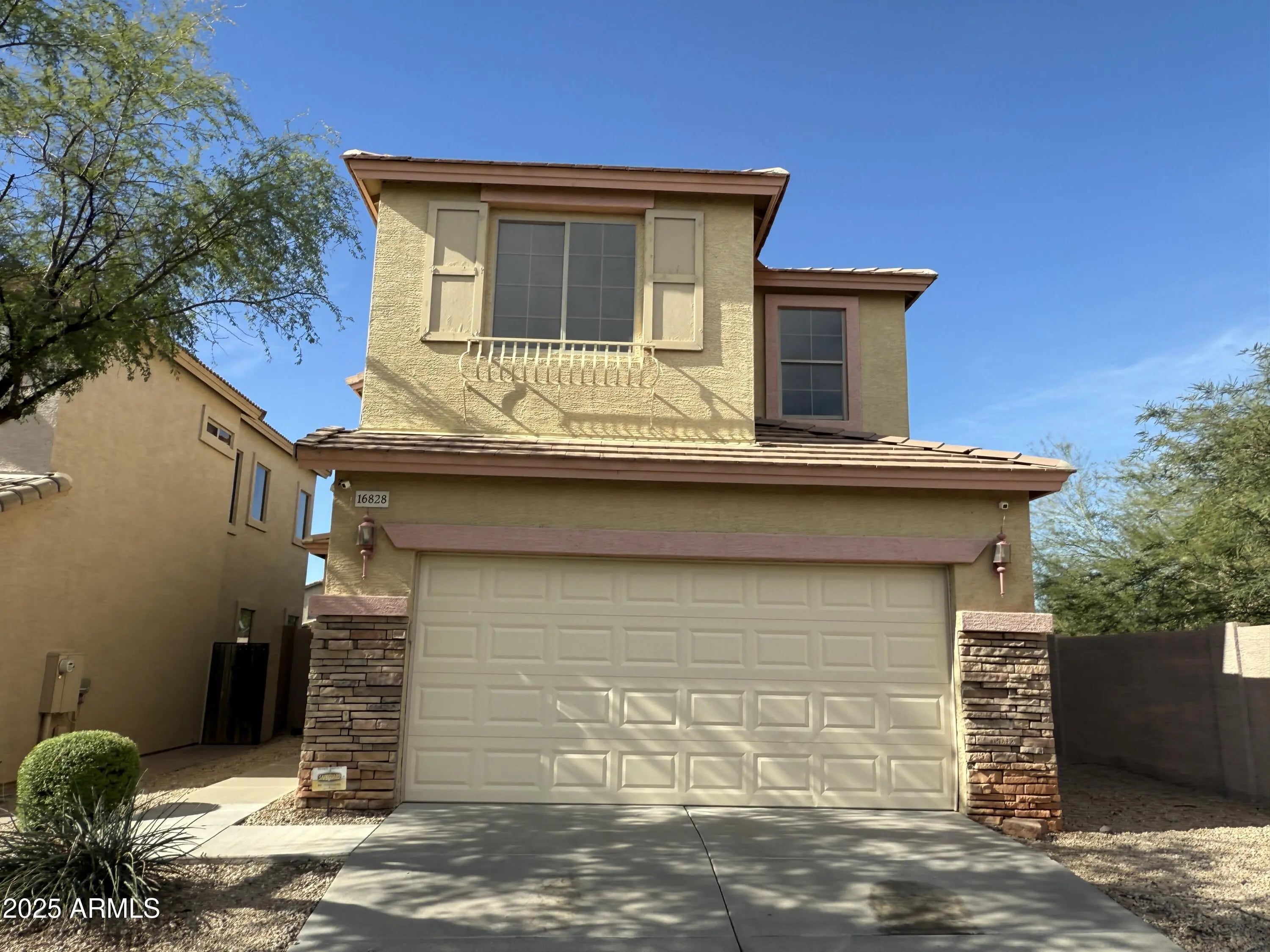 Photo of Listing #6960287