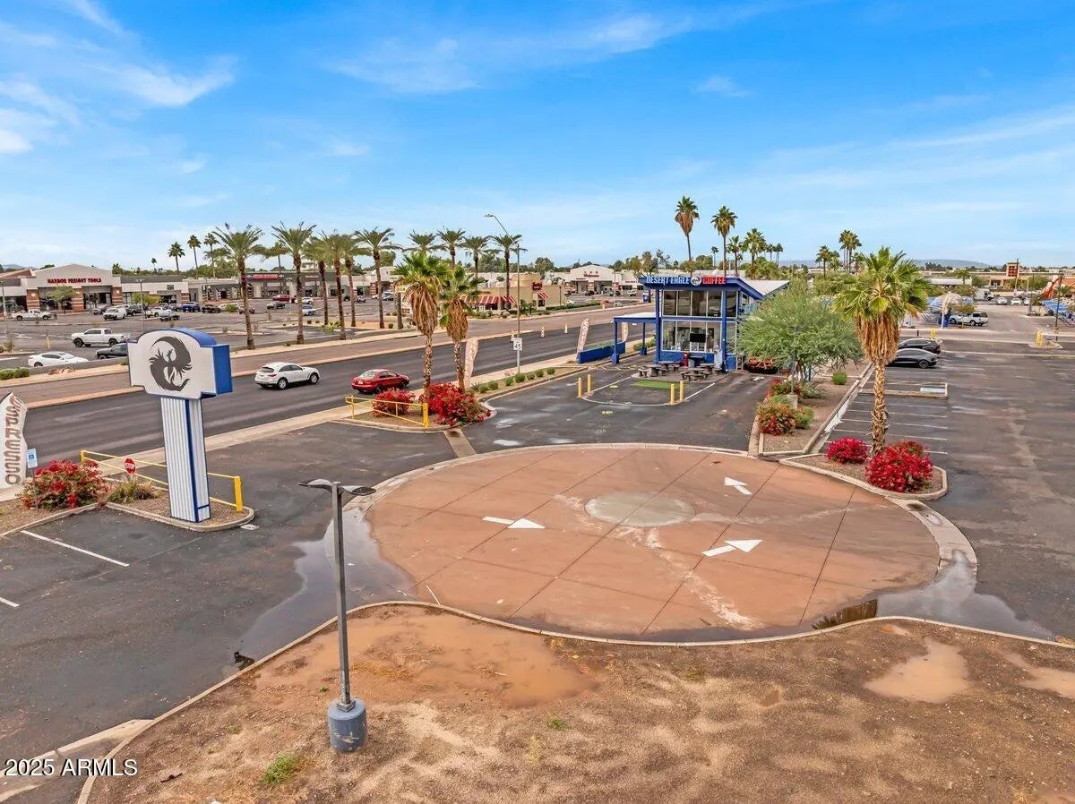 Photo of Listing #6953698