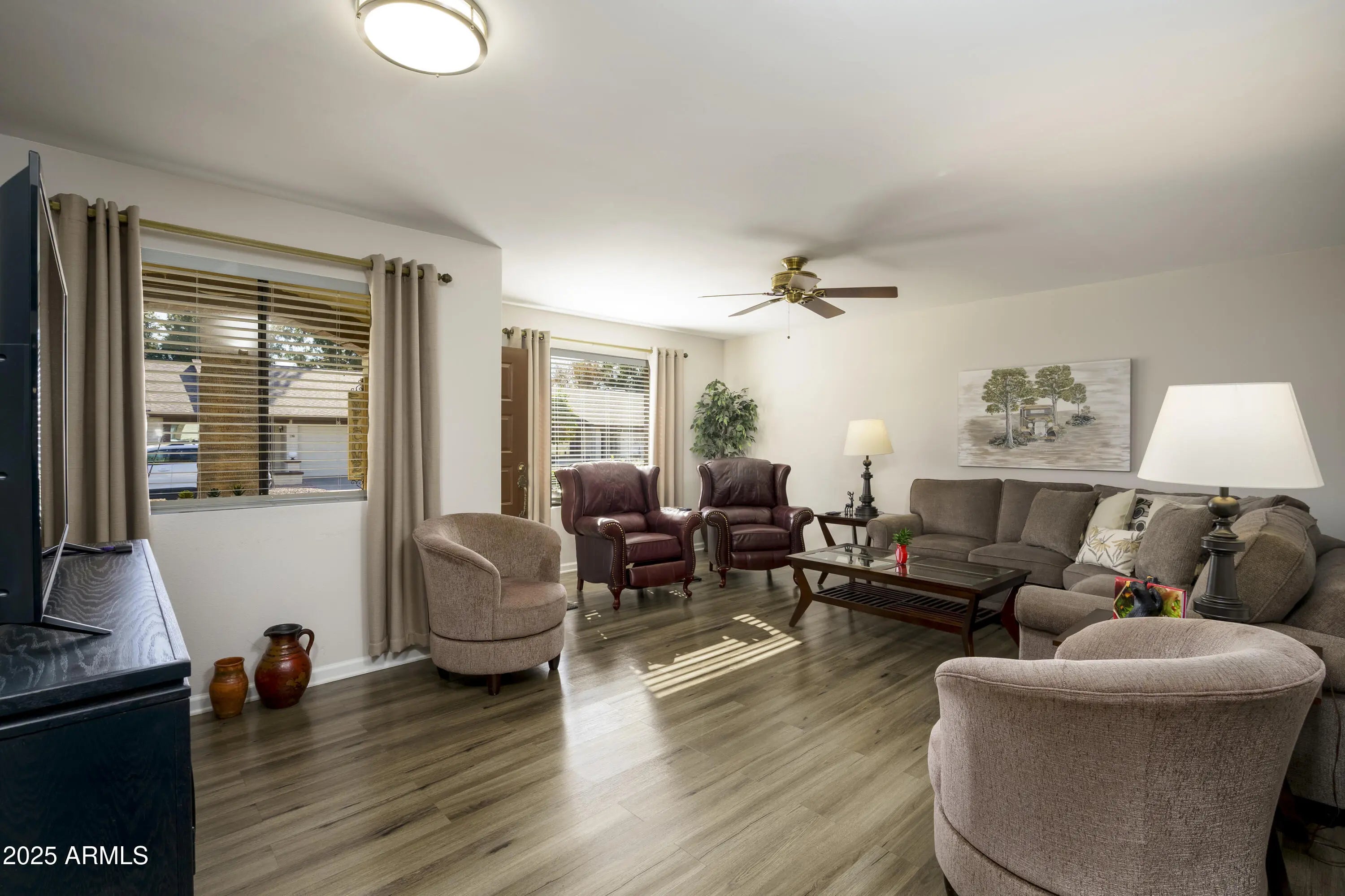 Photo of Listing #6959973