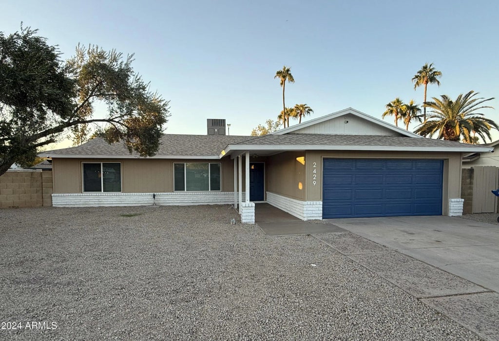 2429 E Alameda Drive, Tempe