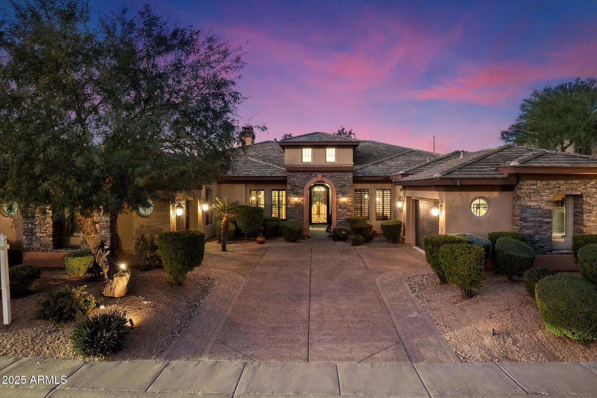 Photo of Listing #6953862