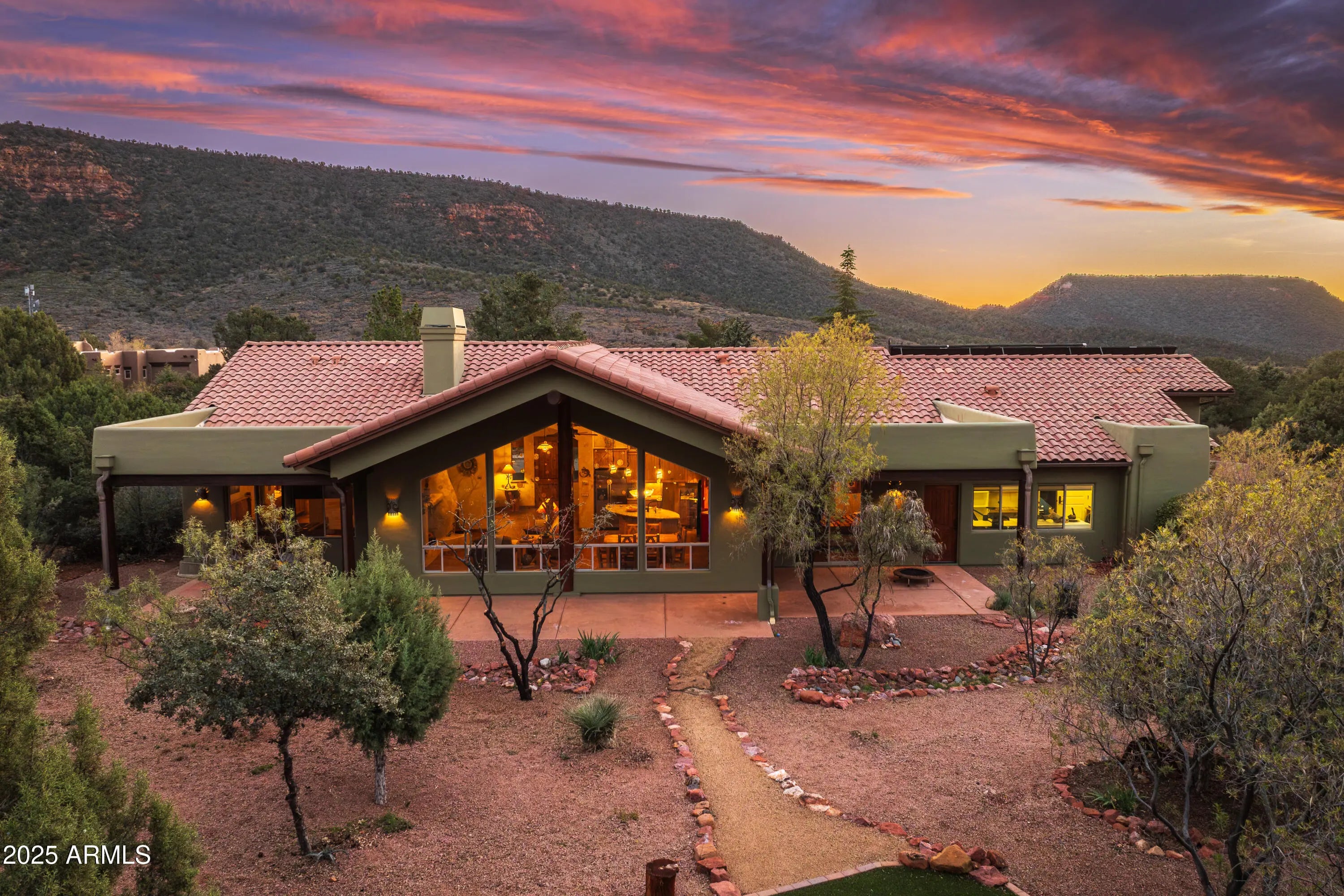 Photo of Listing #6956201