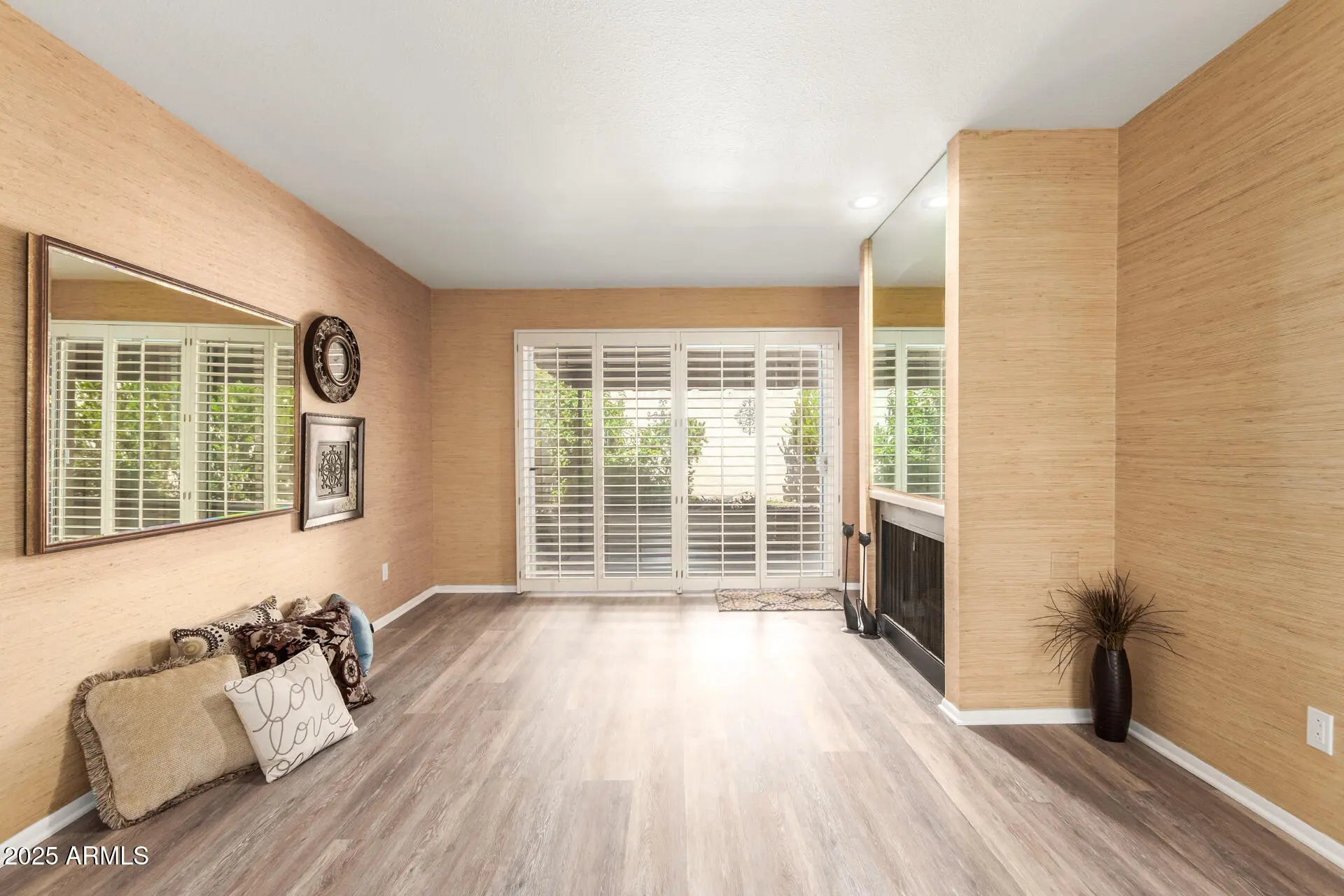 Photo of Listing #6954985