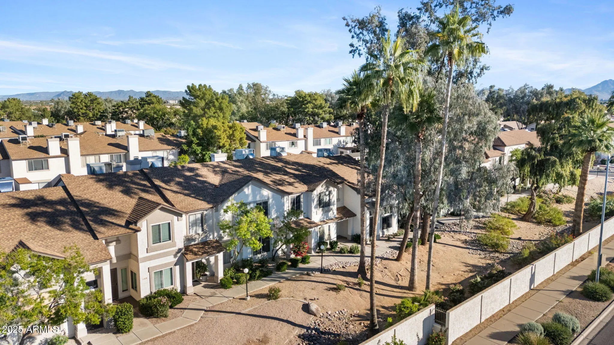 Photo of Listing #6953935