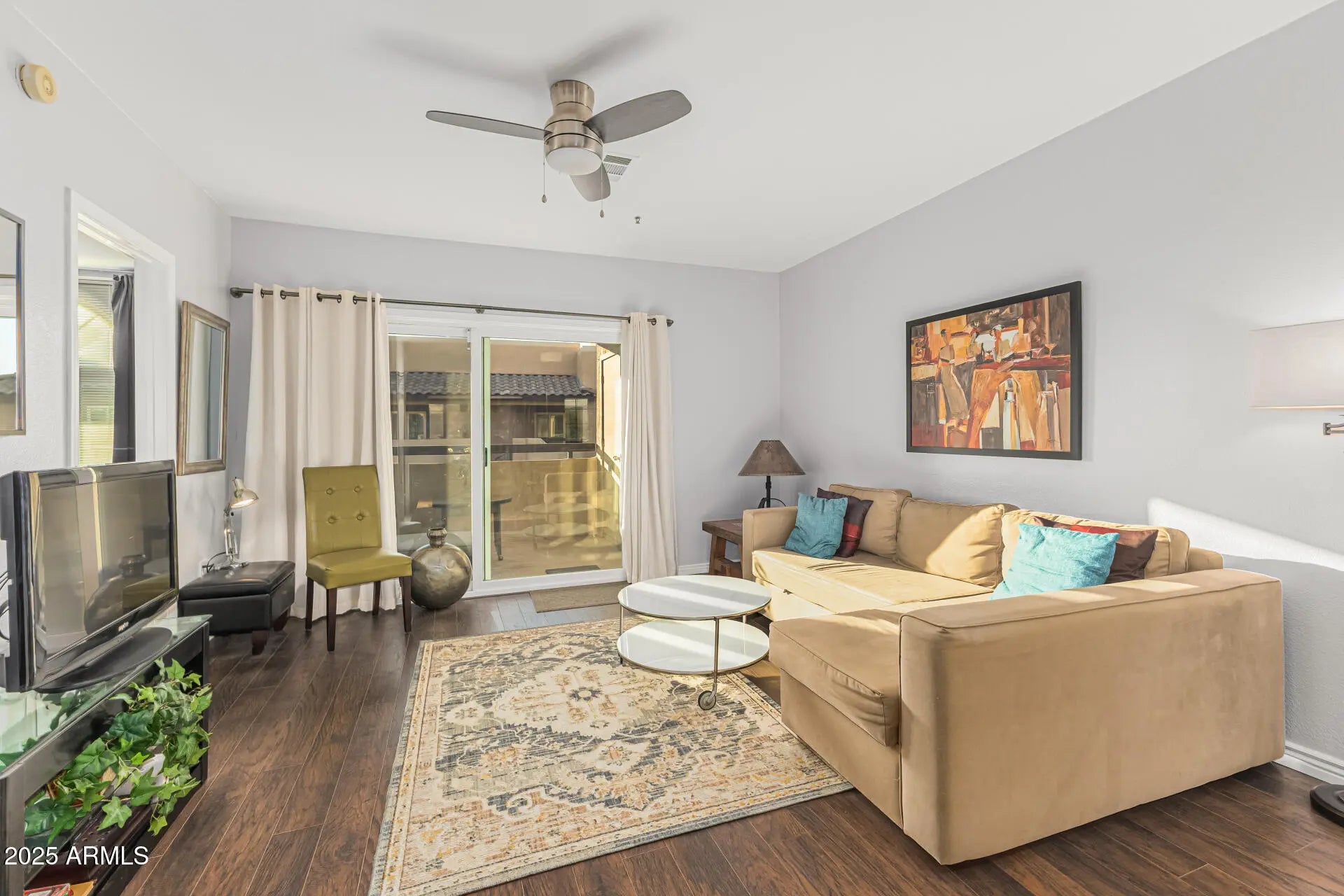 Photo of Listing #6961096