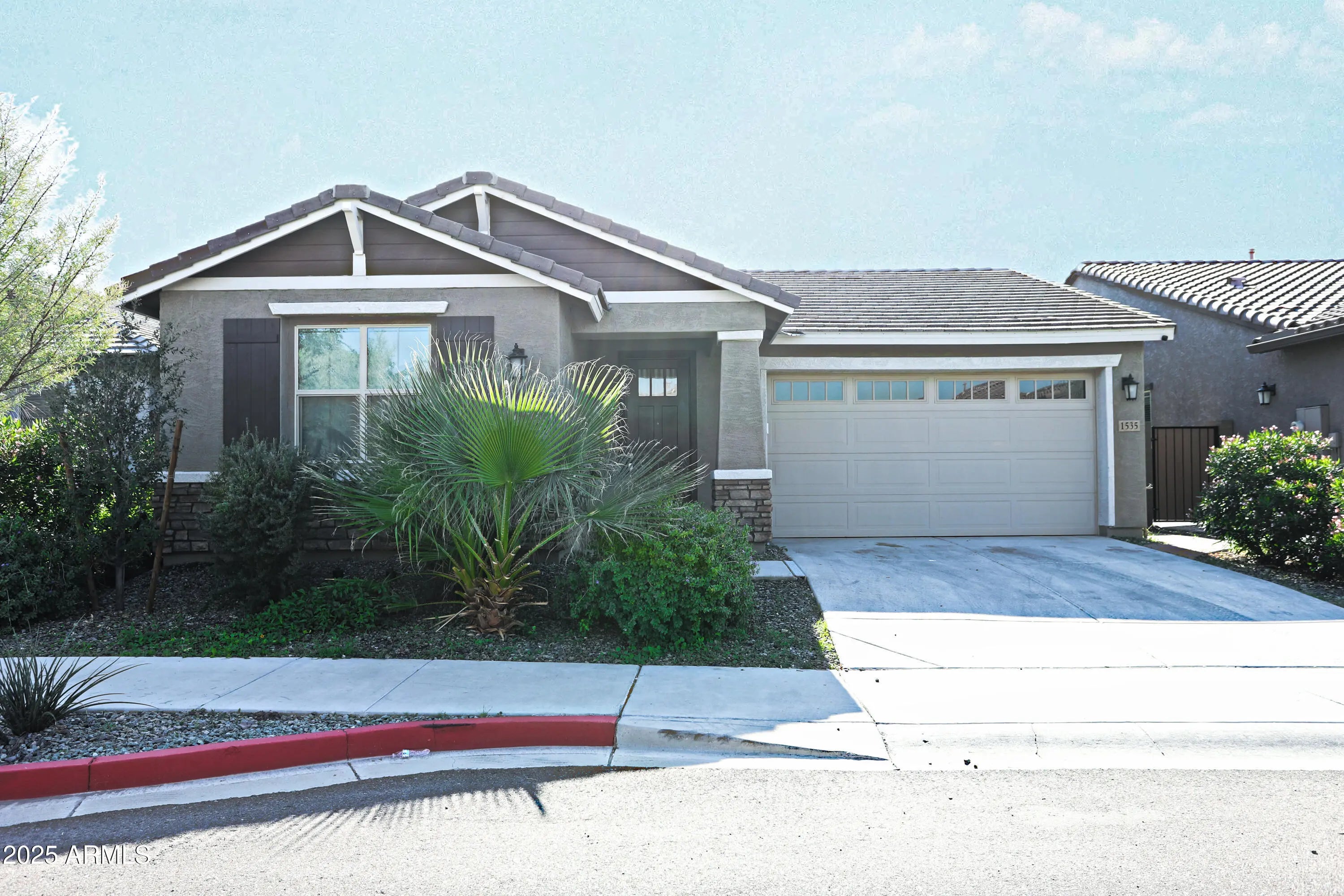 Photo of Listing #6953988