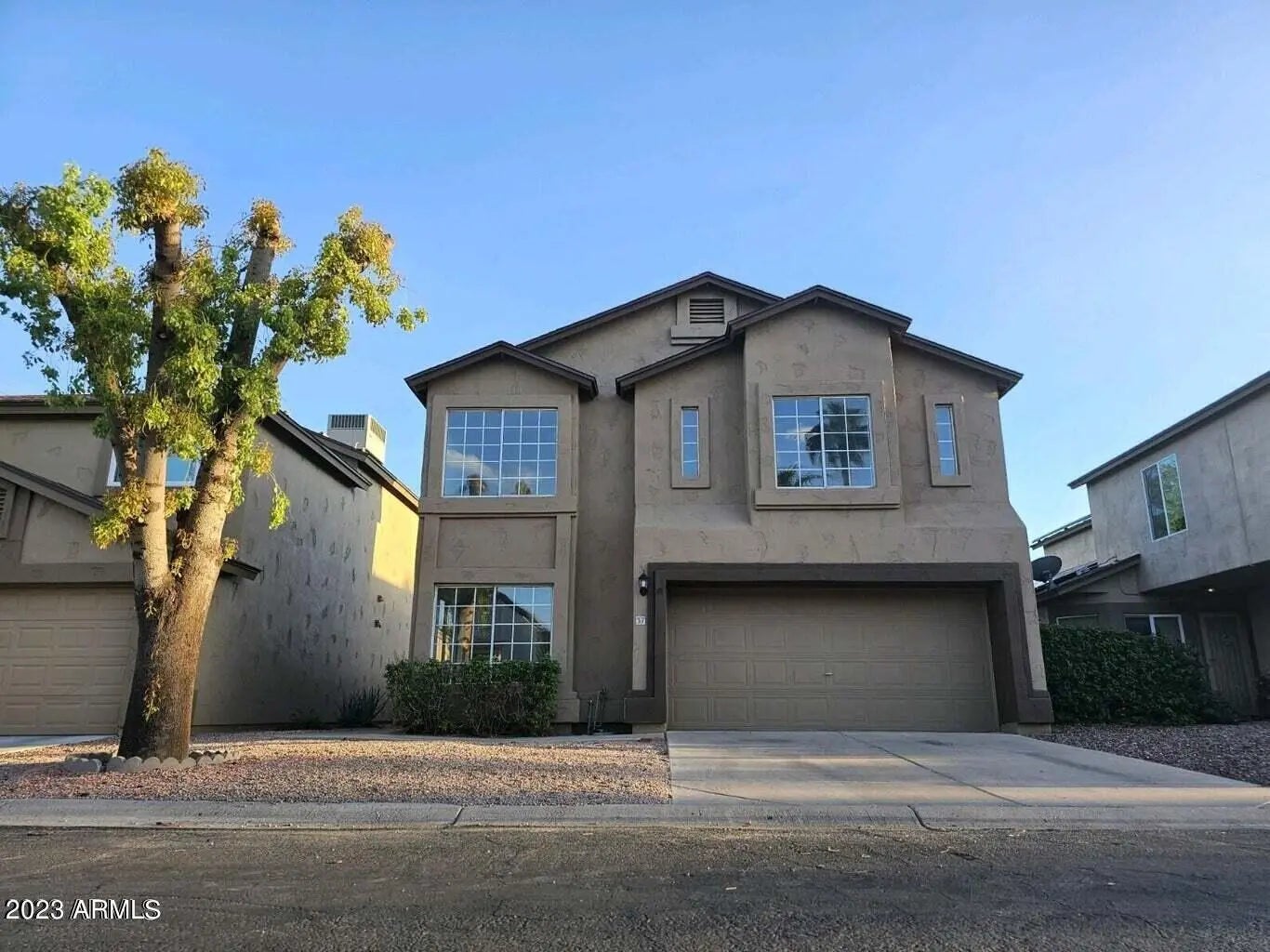 Photo of Listing #6954068