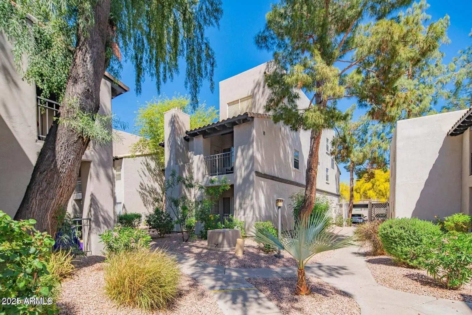 Photo of Listing #6954203