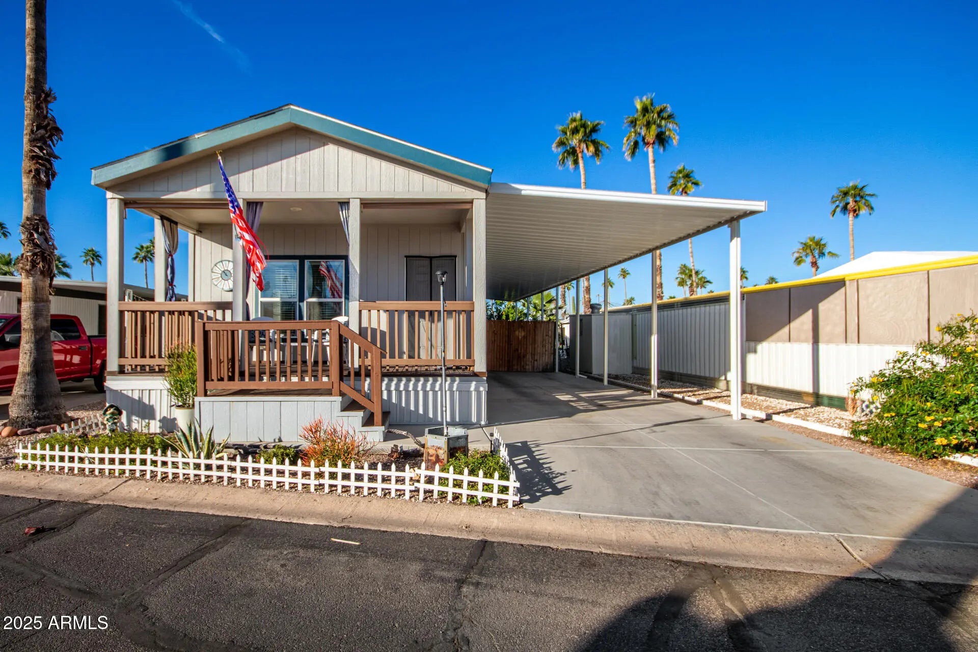 Photo of Listing #6956832