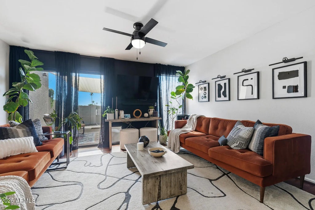 835 N Granite Reef Road (unit 12), Scottsdale