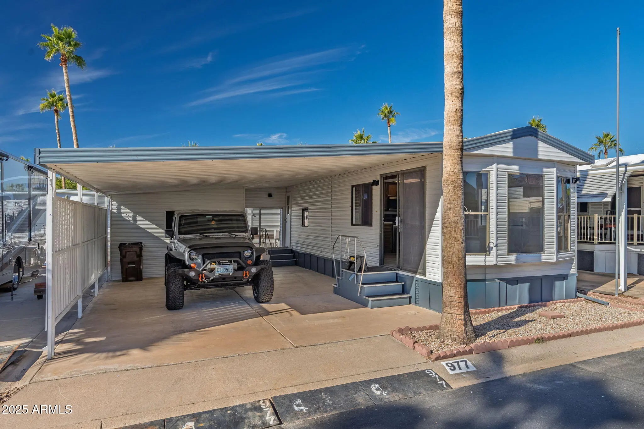 Photo of Listing #6955029