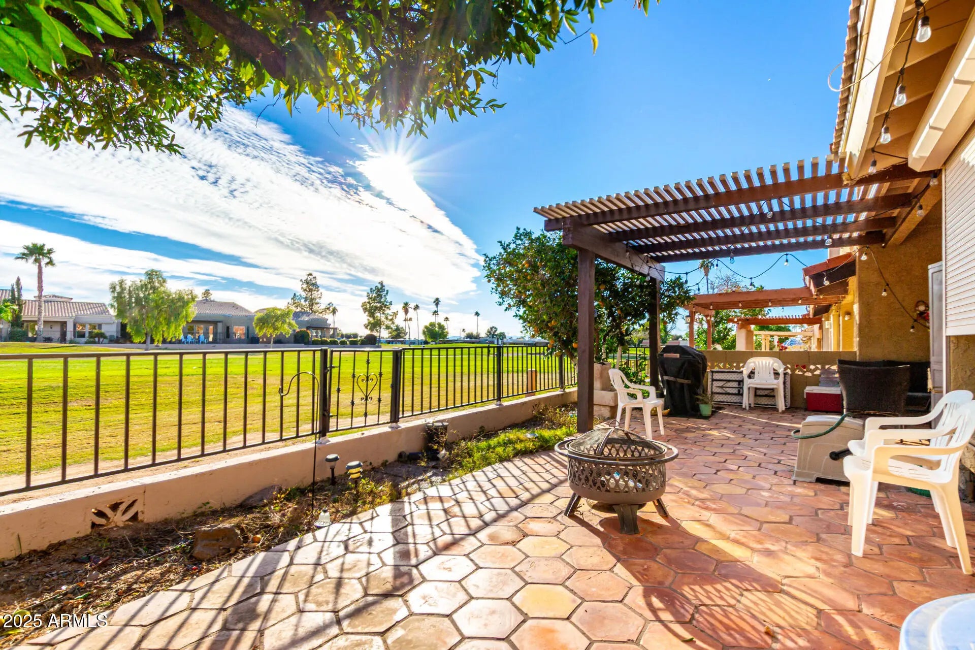 Photo of Listing #6955104