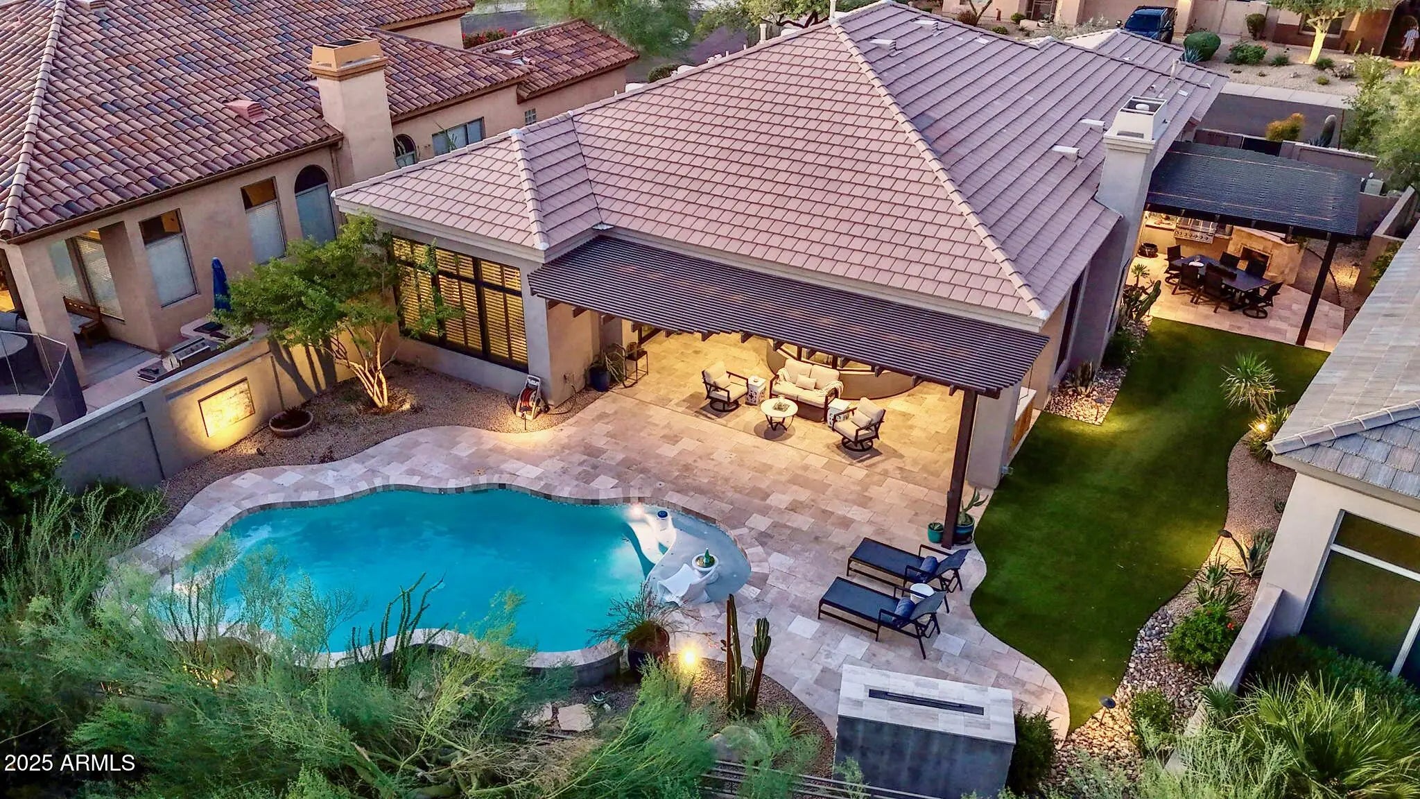 Photo of Listing #6958209