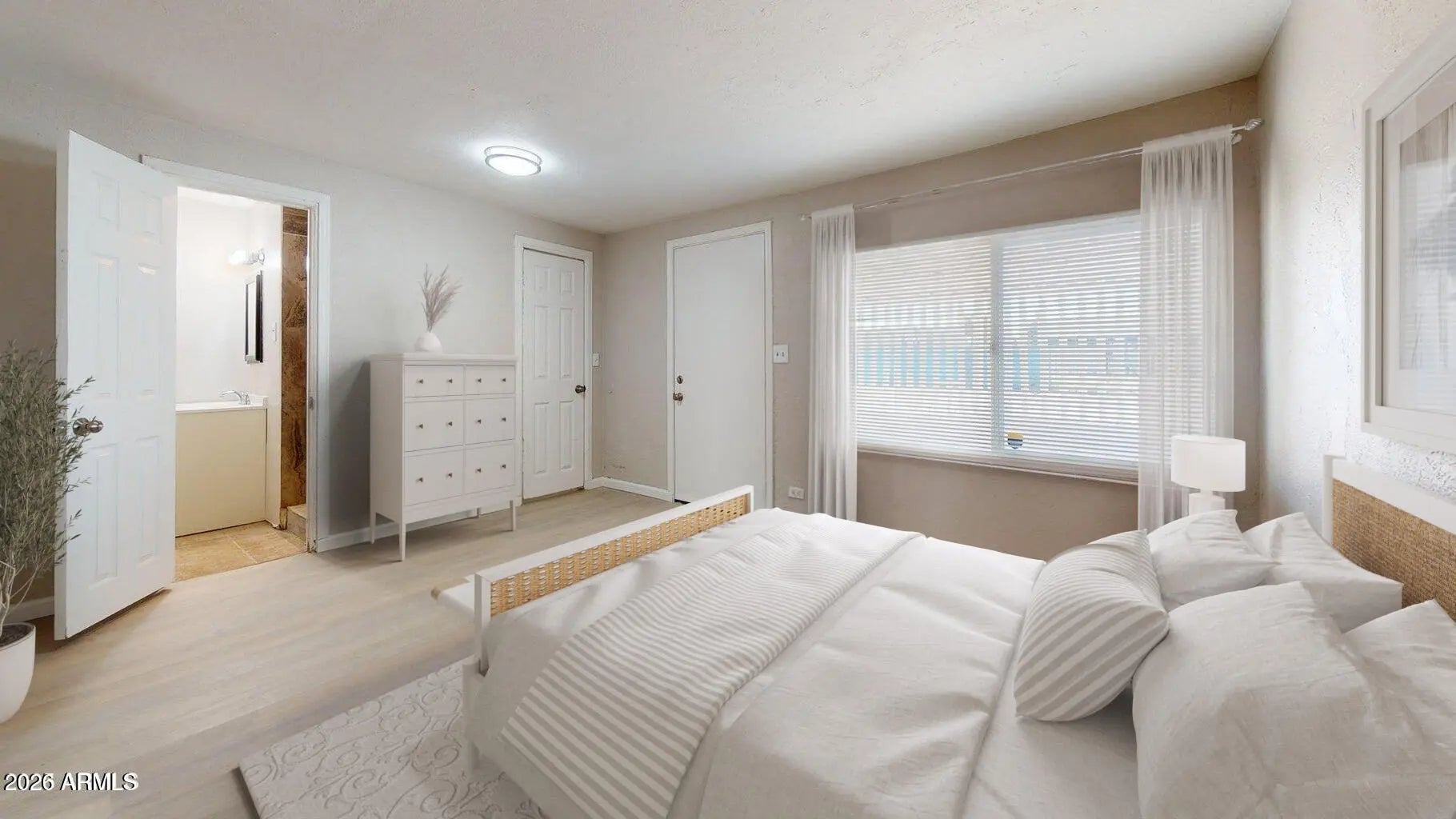 Photo of Listing #6954718