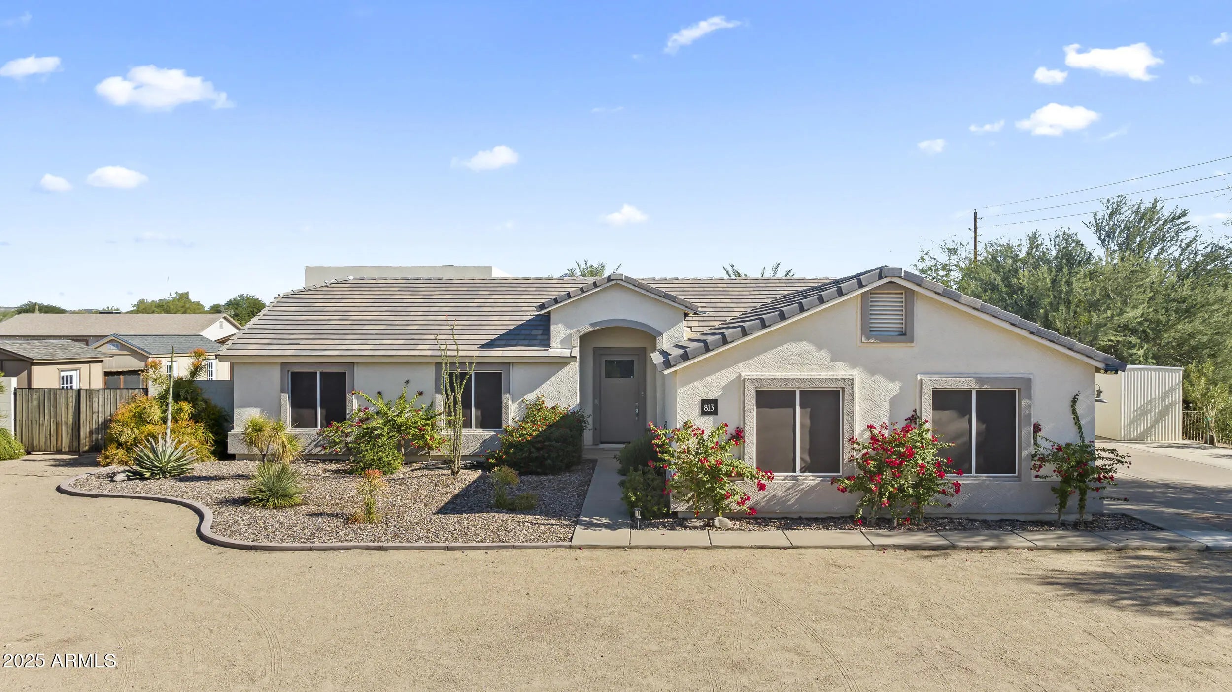 Photo of Listing #6954799