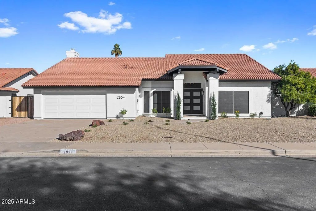2654 E Kenwood Street, Mesa