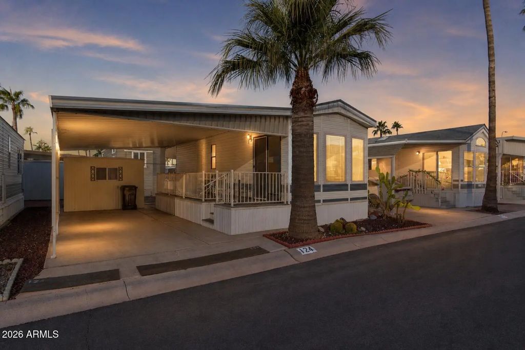 124 Kaolin Drive, Apache Junction