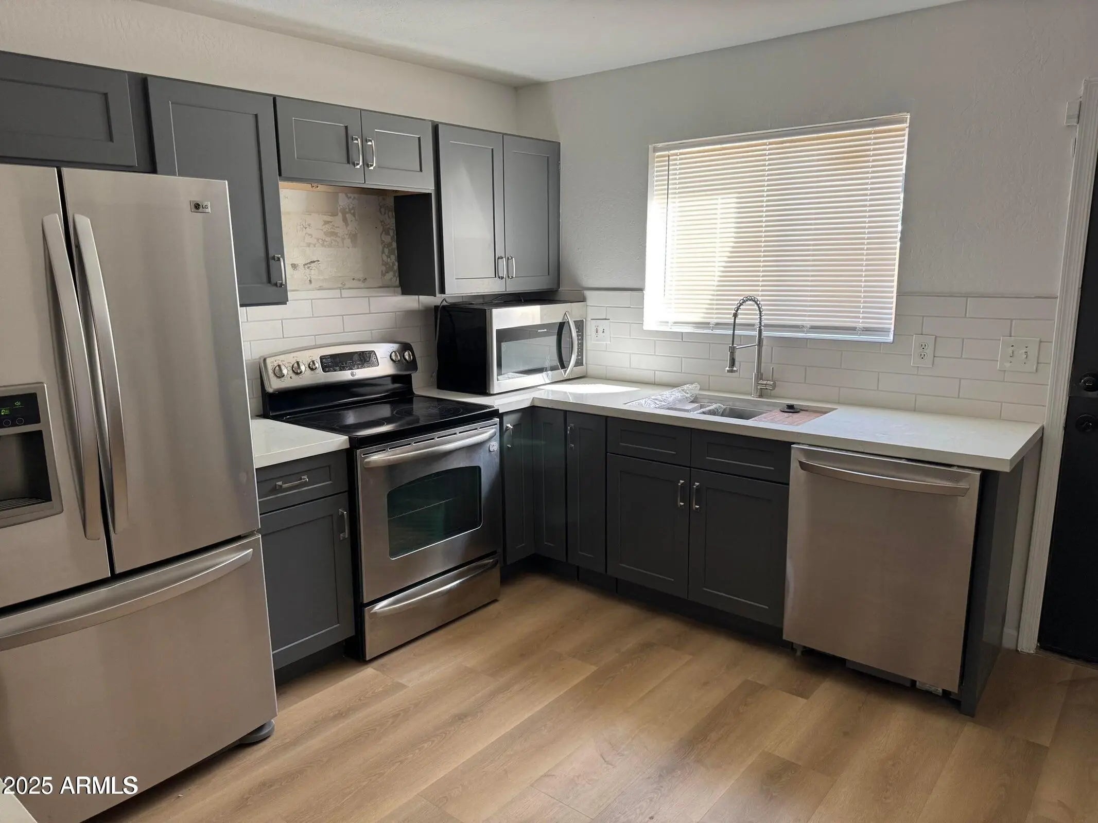 Photo of Listing #6954921