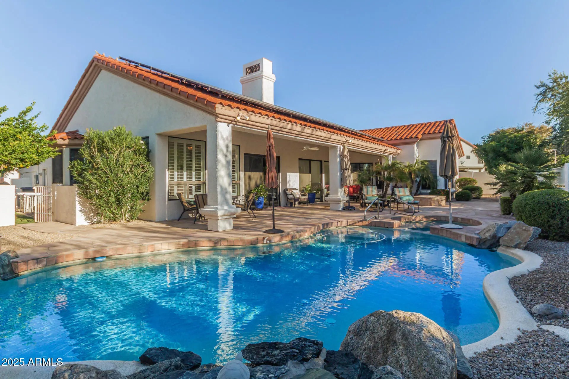 Photo of Listing #6955355