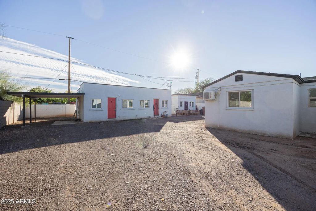 2537 E Willetta Street (unit 1), Phoenix