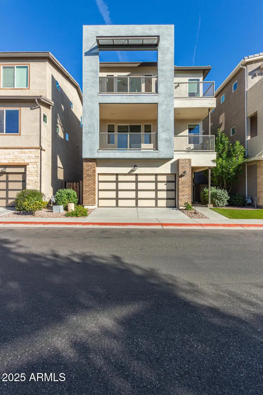 Photo of Listing #6955036