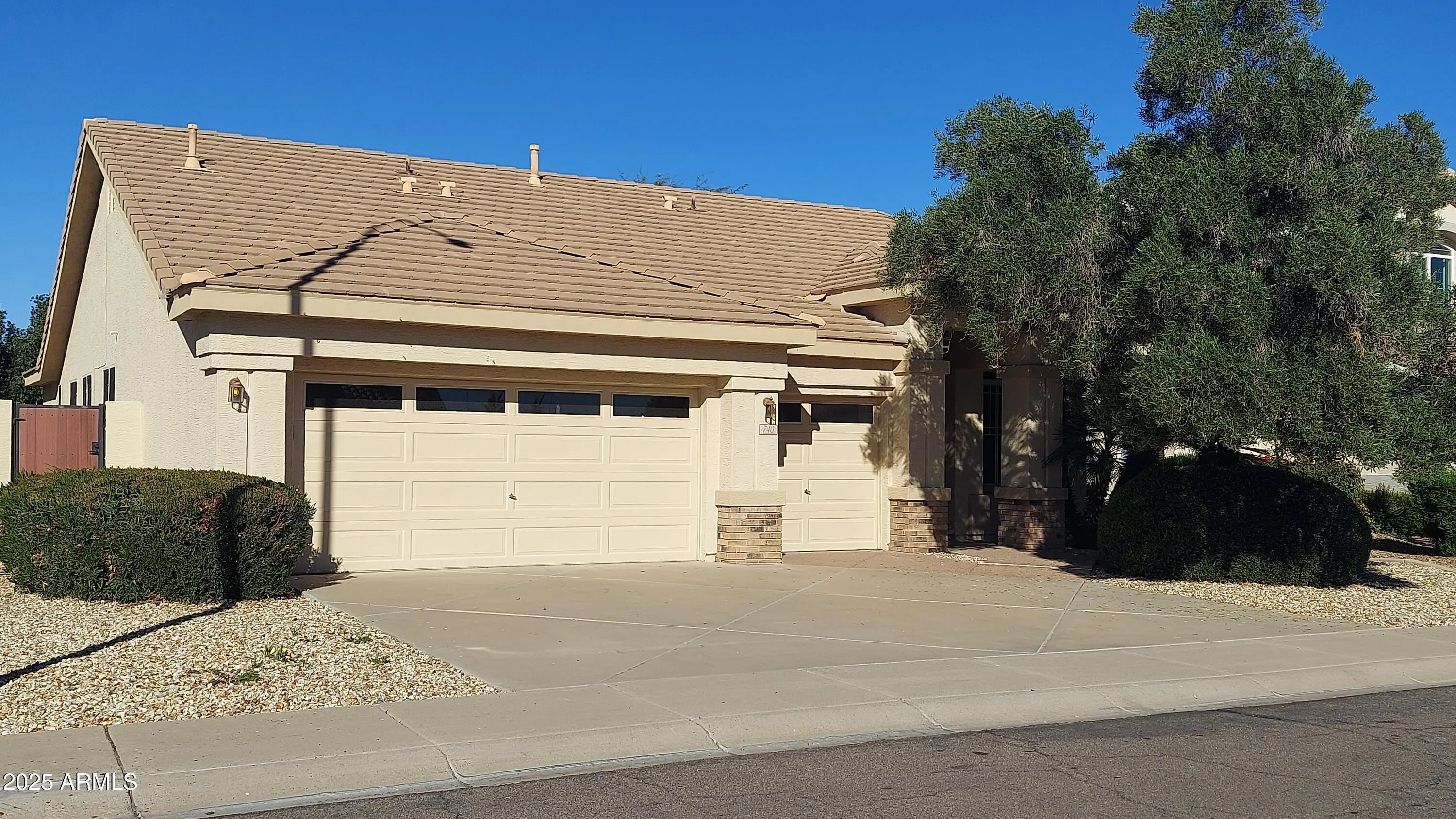 Photo of Listing #6955115