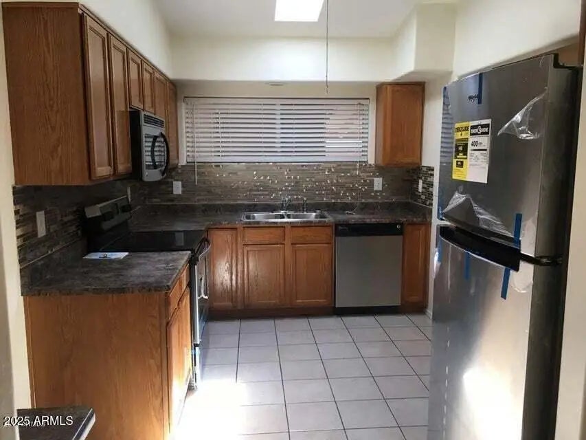 Photo of Listing #6955538