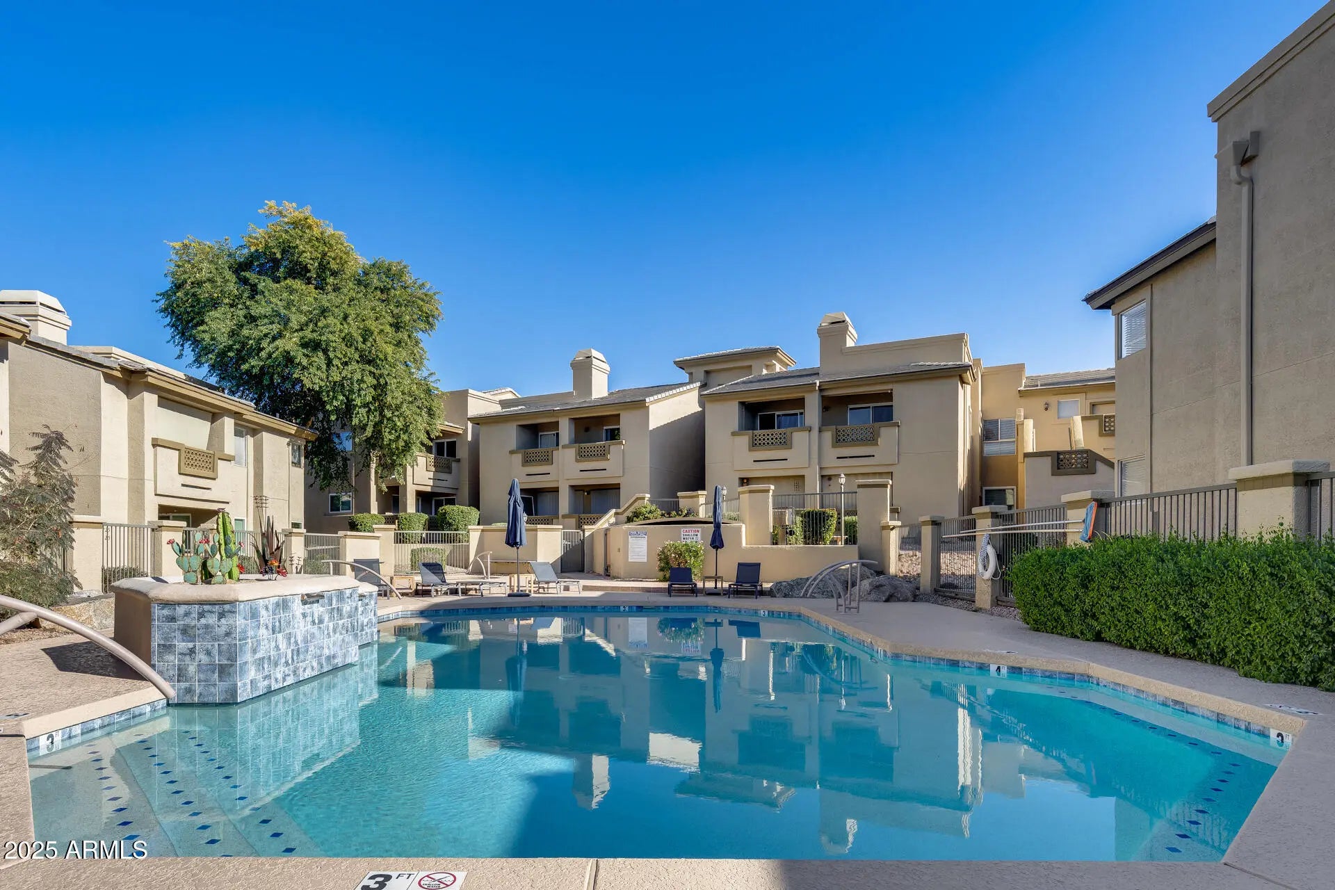 Photo of Listing #6957161