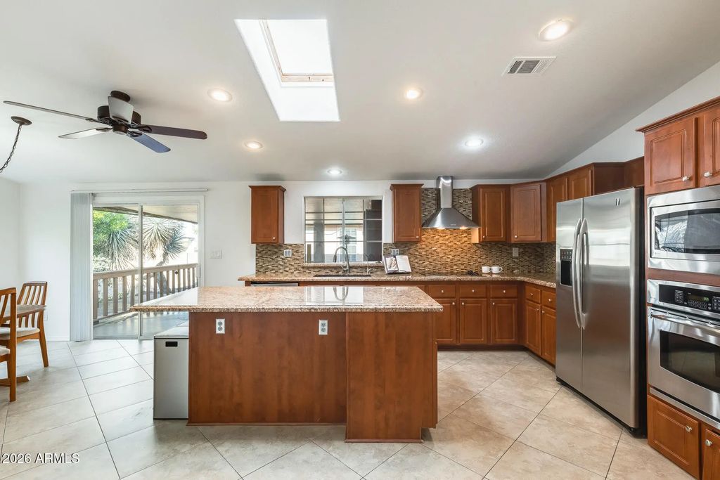 7373 E Us Highway 60 -- (unit 128), Gold Canyon