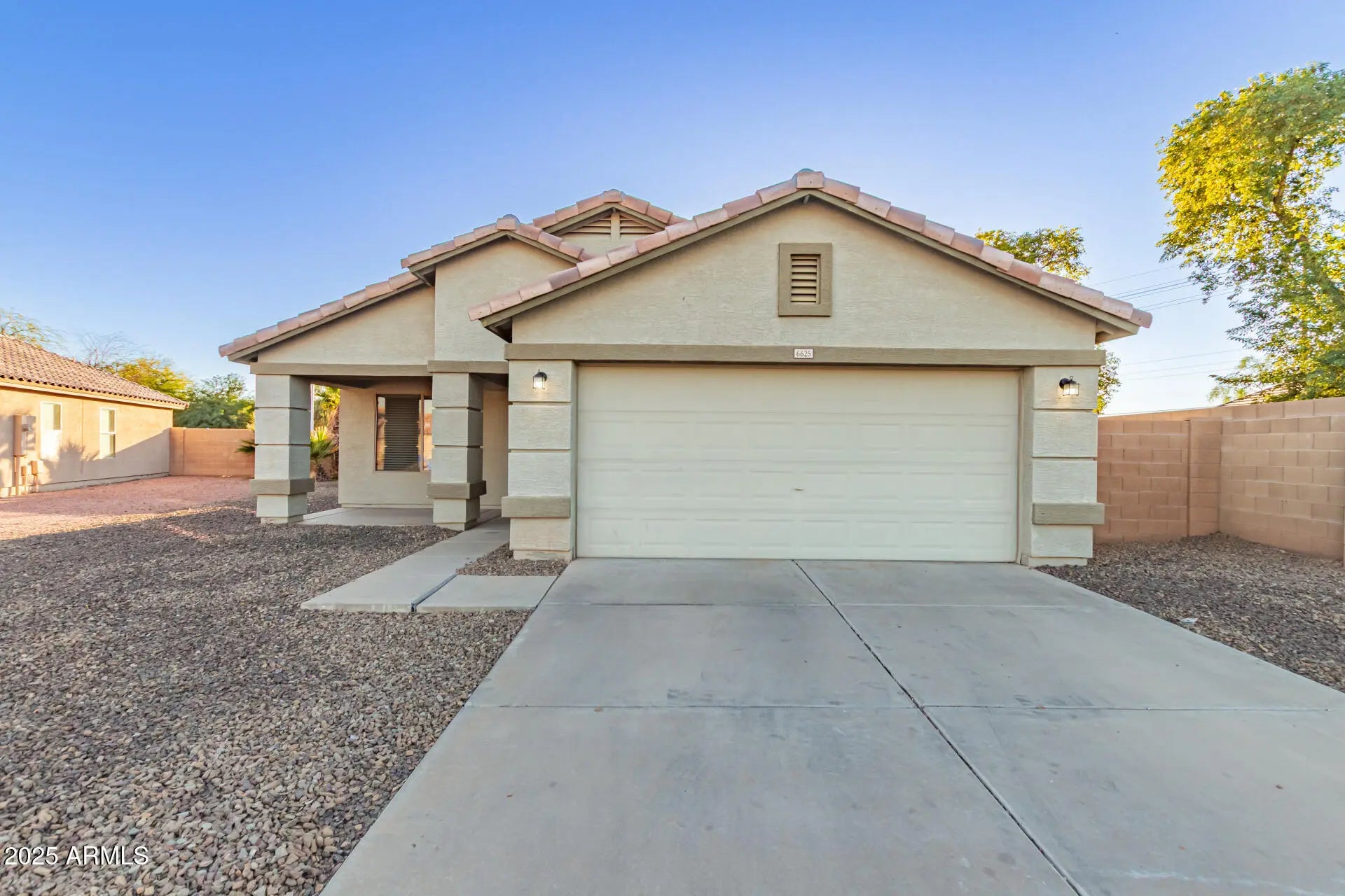 Photo of Listing #6955730