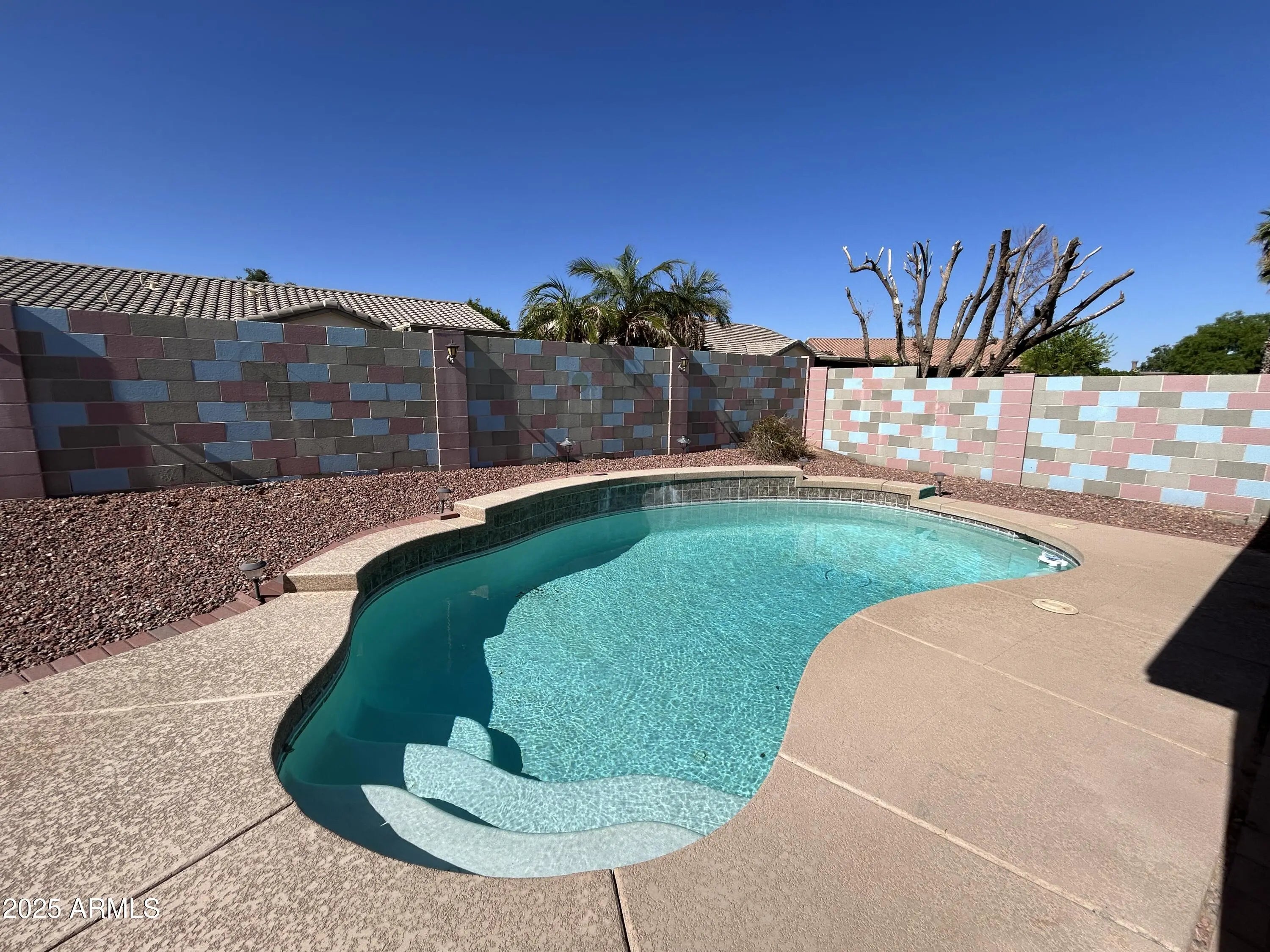 Photo of Listing #6955776