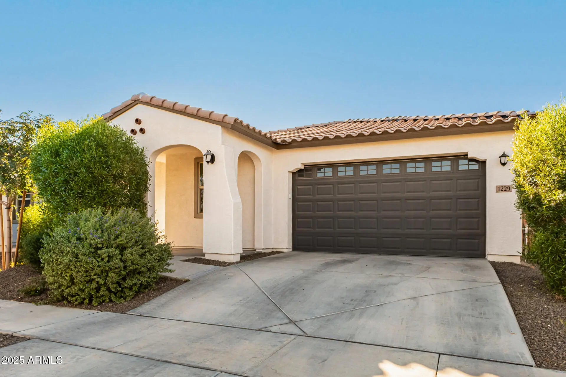 Photo of Listing #6956167