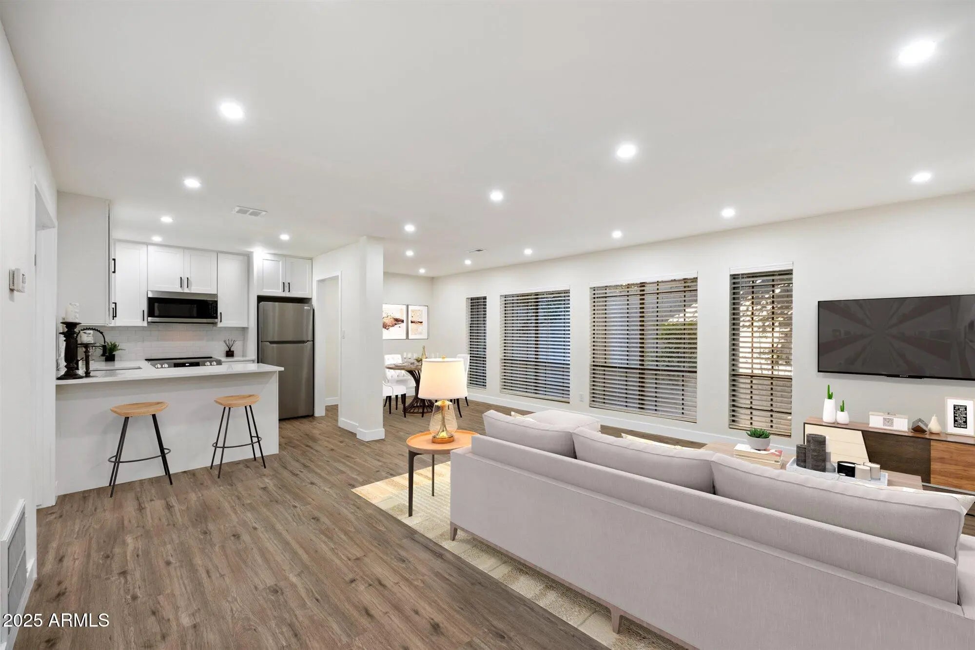 Photo of Listing #6956471