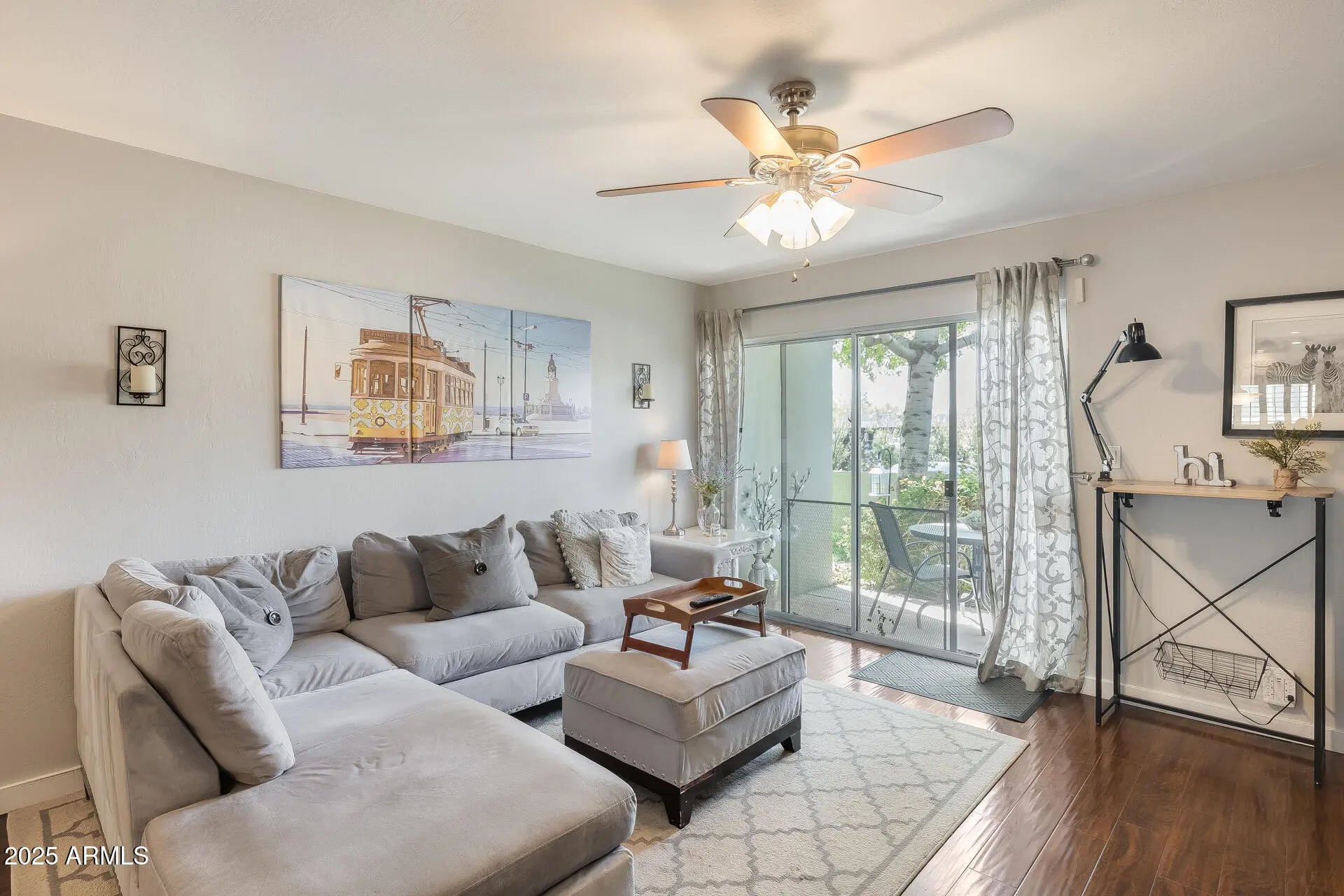 Photo of Listing #6956037