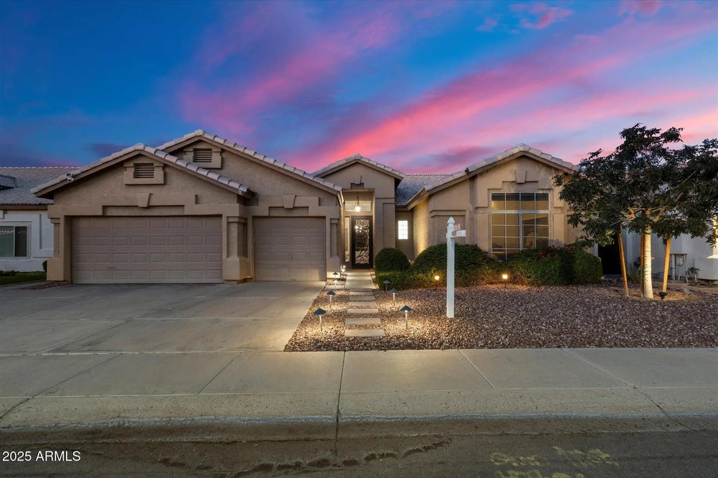 4352 W Walton Way, Chandler