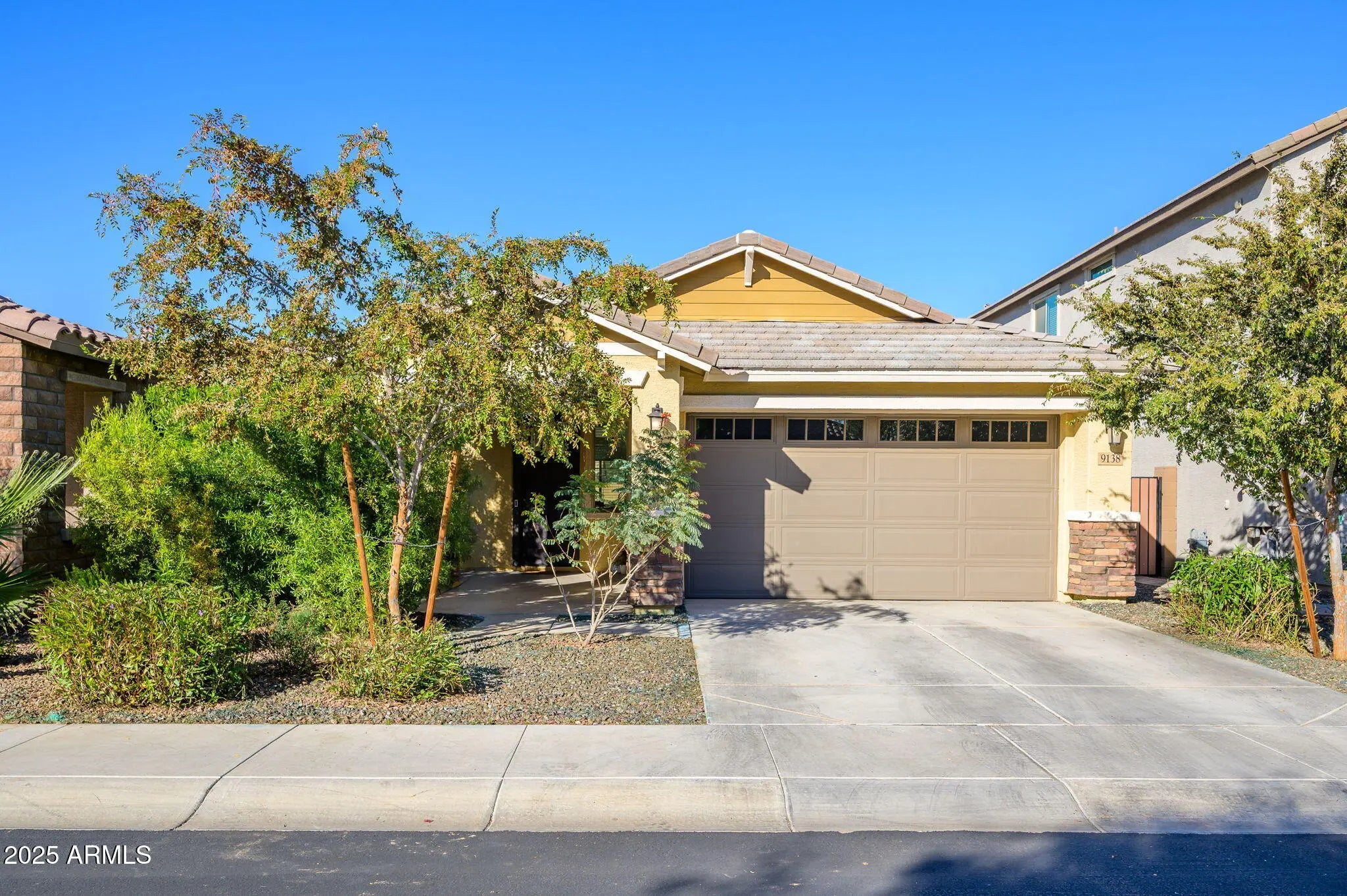 Photo of Listing #6956282