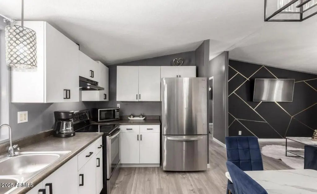 2605 W Van Buren Street (unit 80), Phoenix