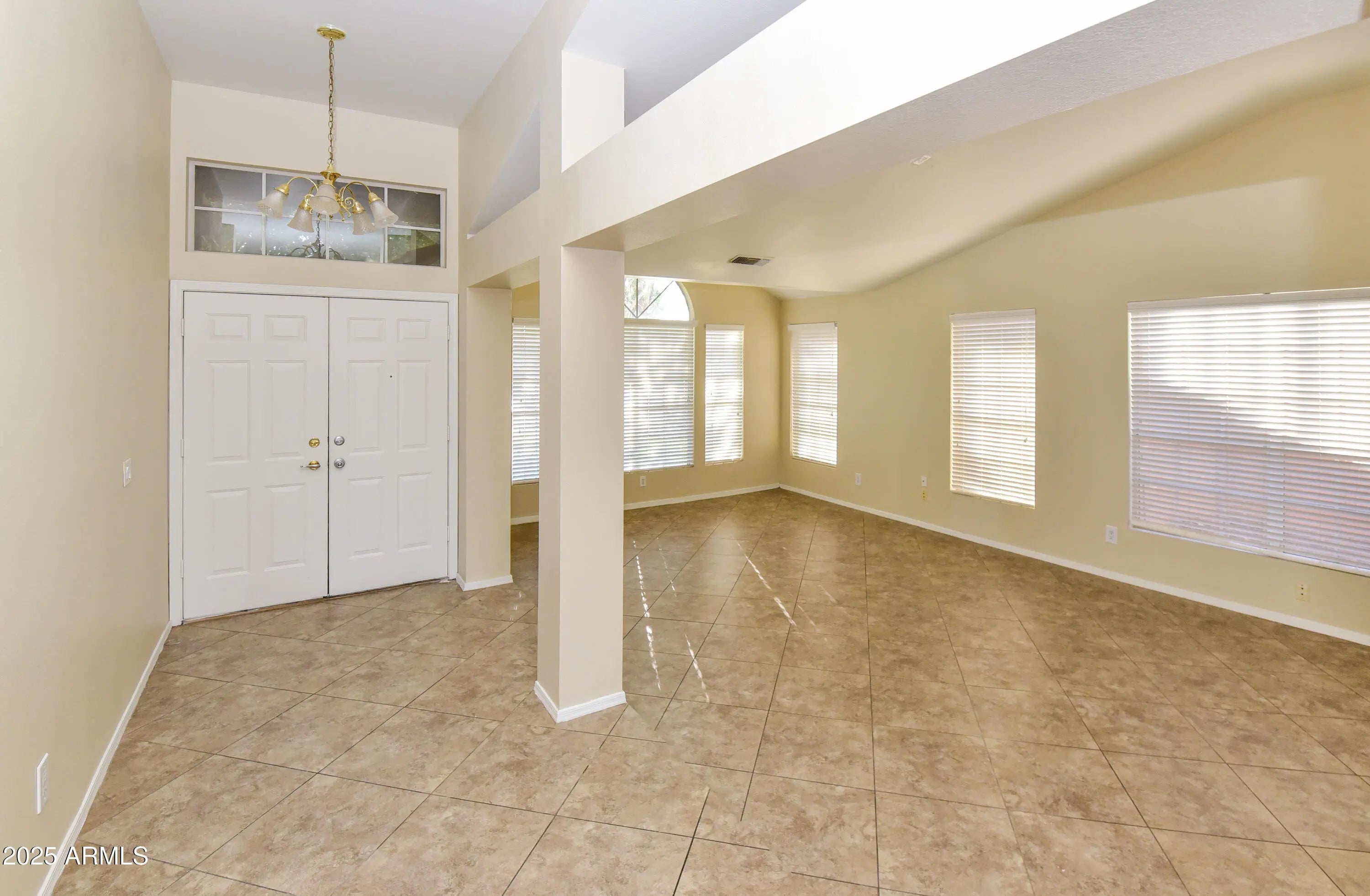 Photo of Listing #6956573