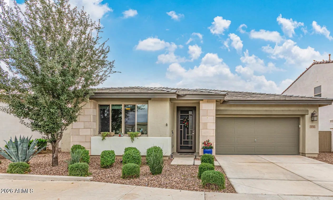 Photo of Listing #6958196