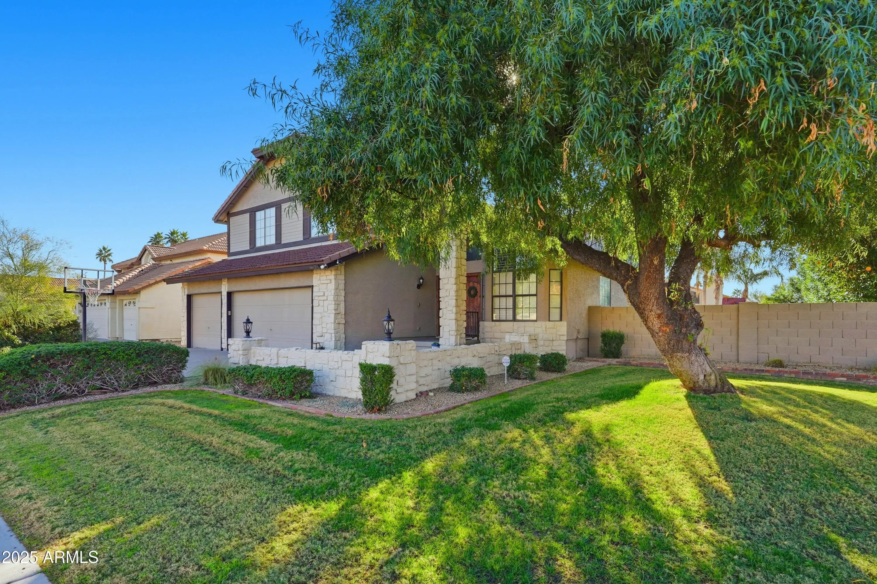 Photo of Listing #6959391