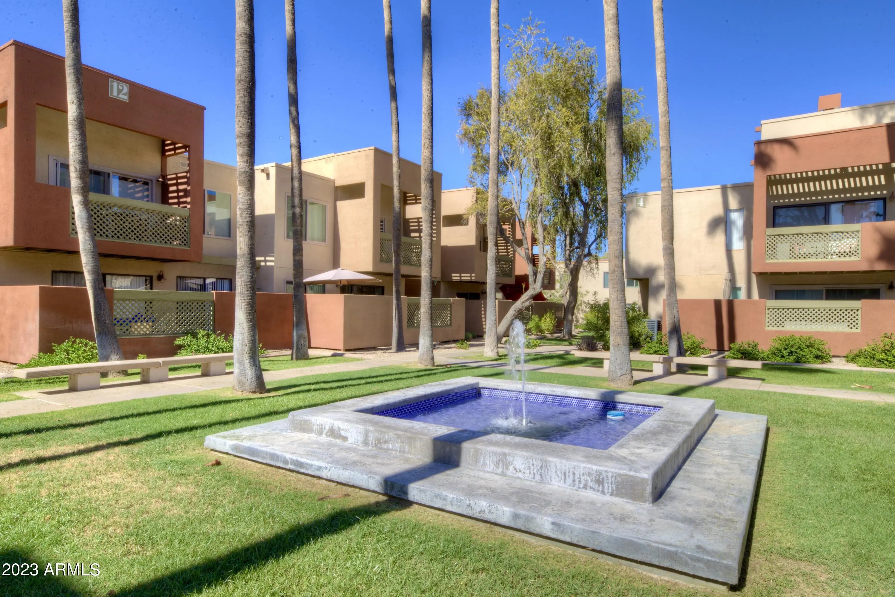 Photo of Listing #6956425