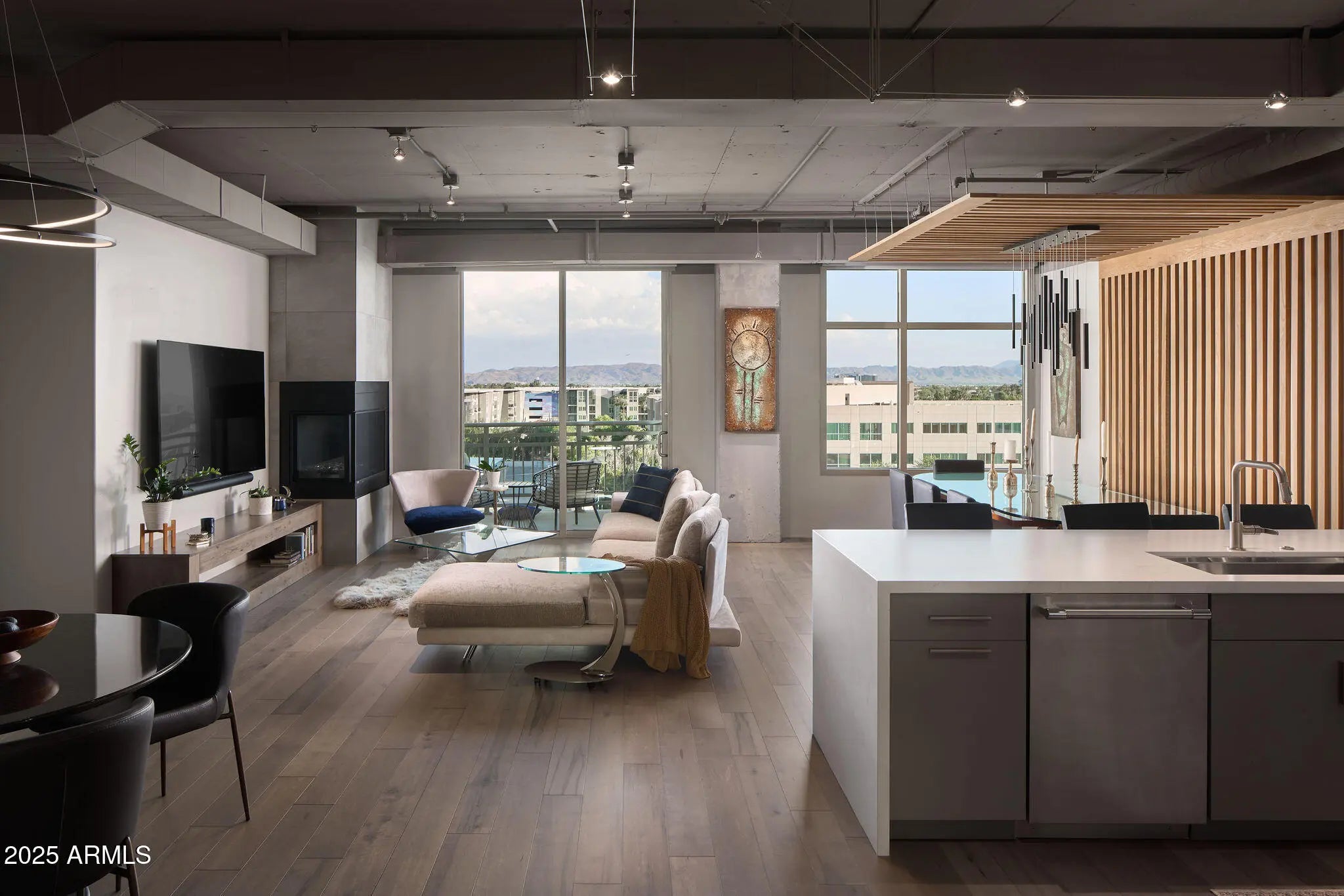 Photo of Listing #6997790