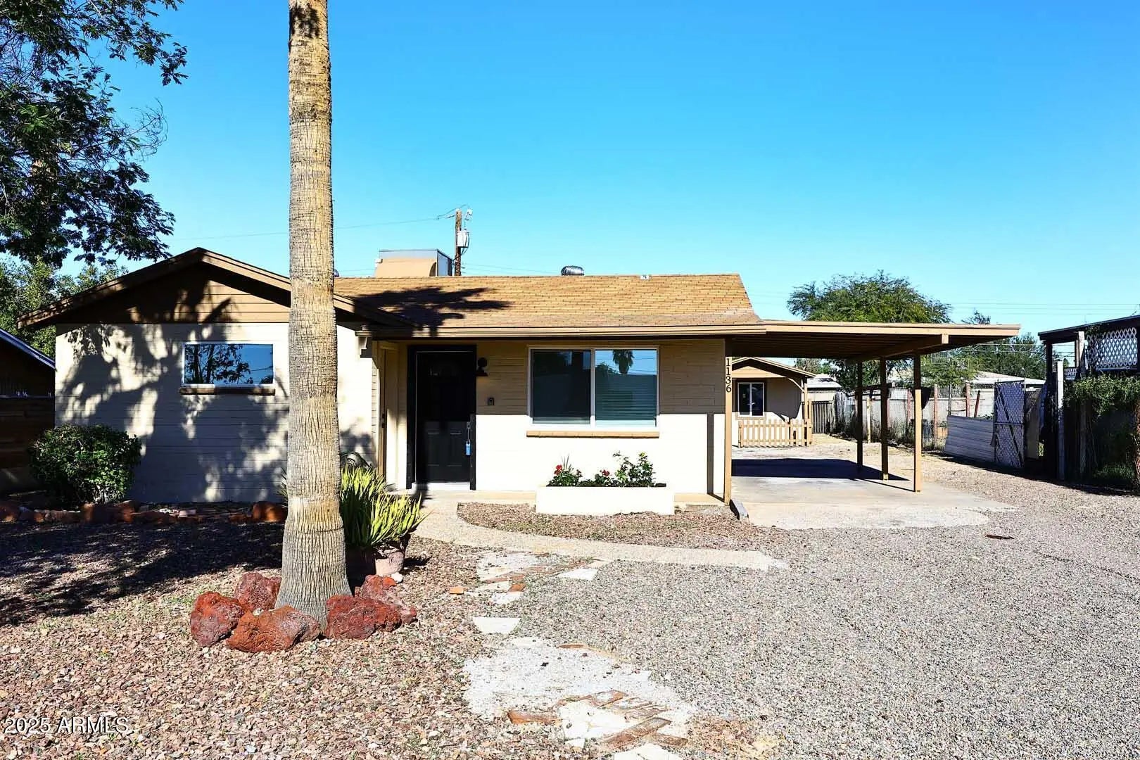 Photo of Listing #6957037