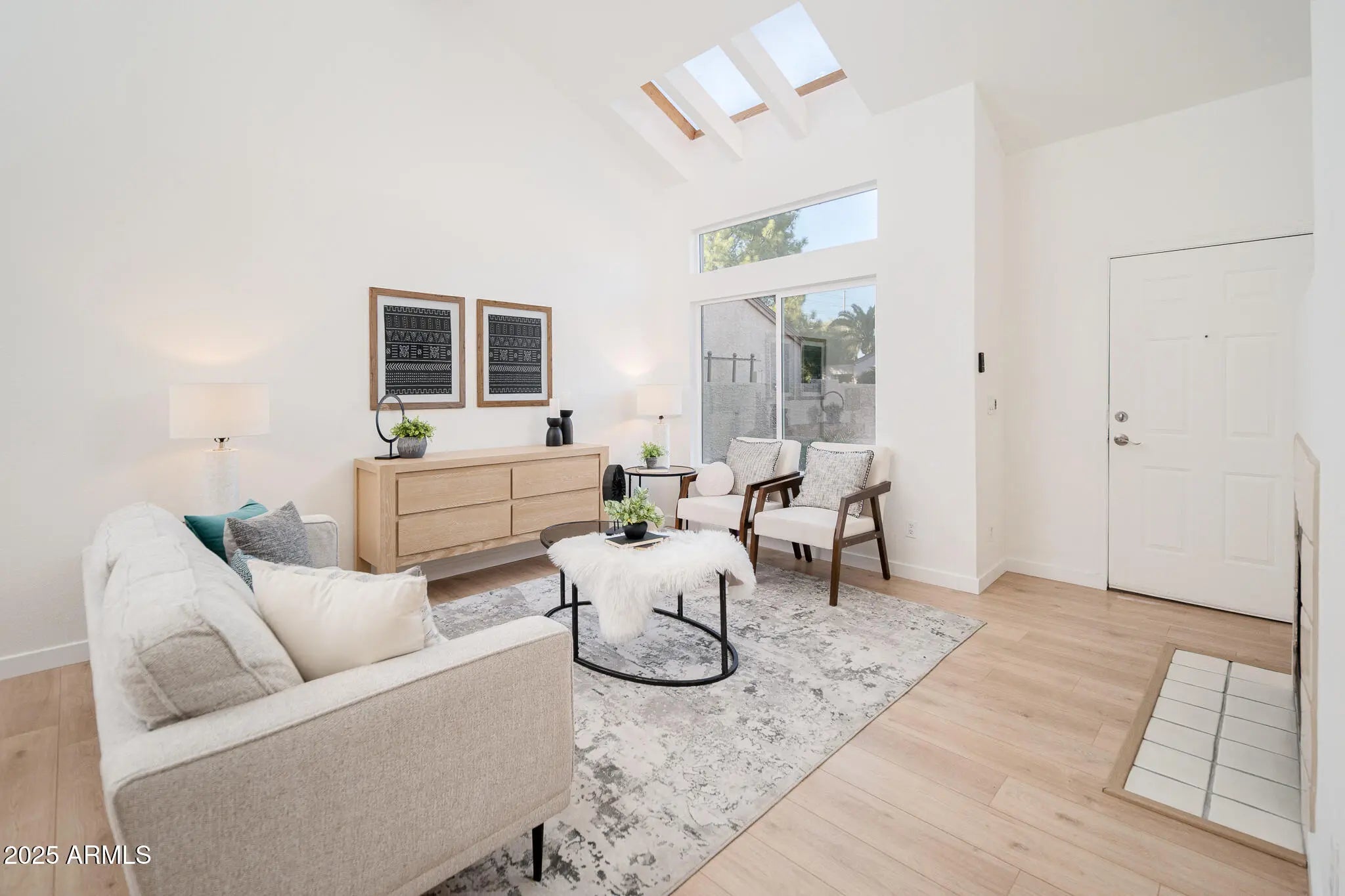 Photo of Listing #6956505