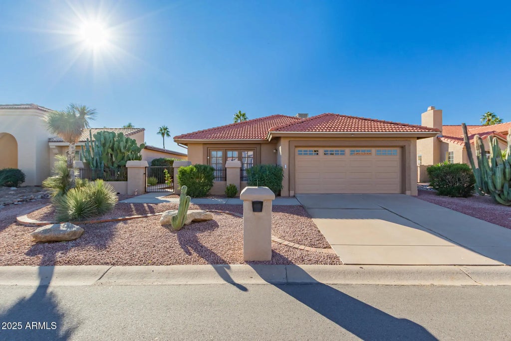 10439 E Sunnydale Drive, Sun Lakes