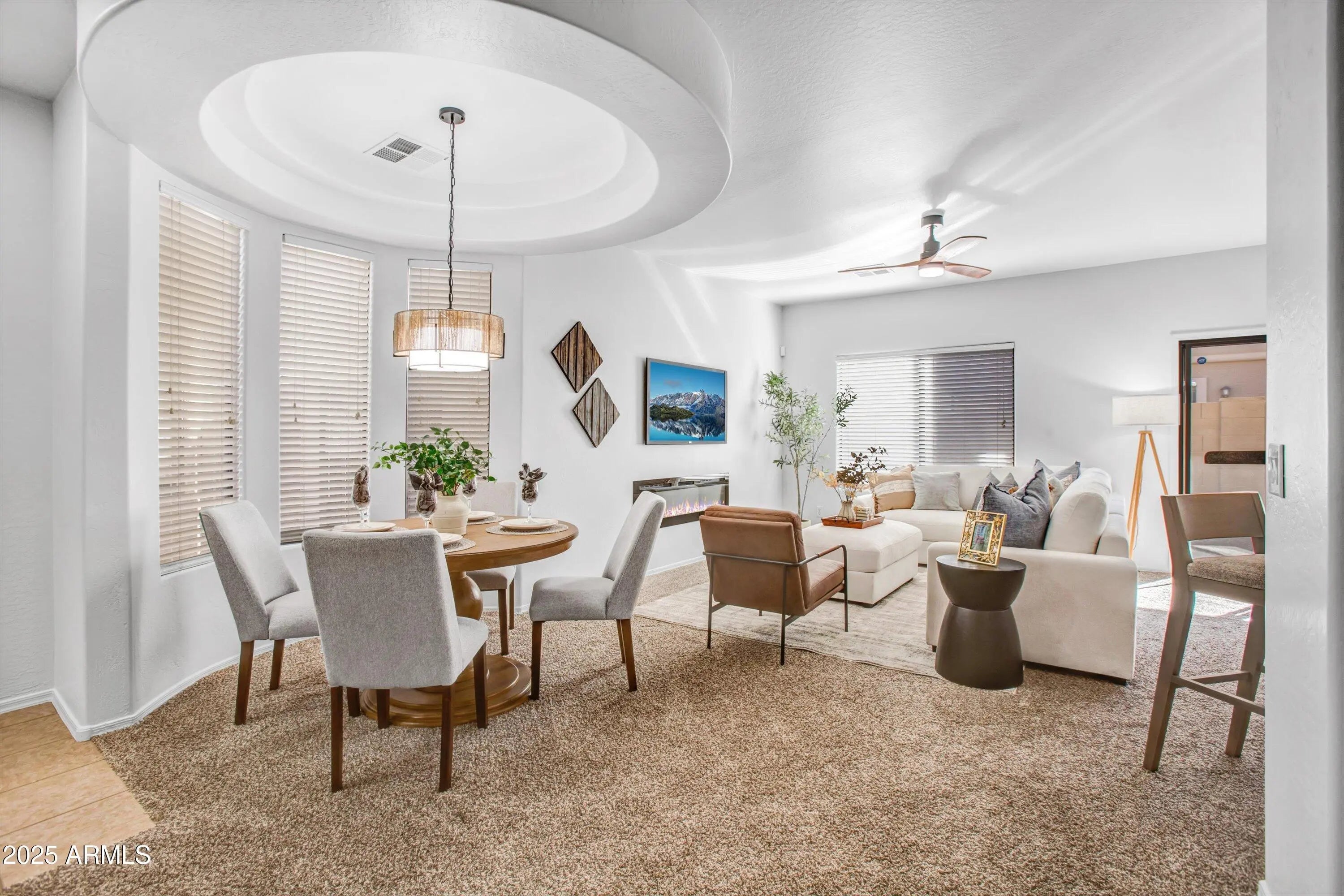 Photo of Listing #6957028