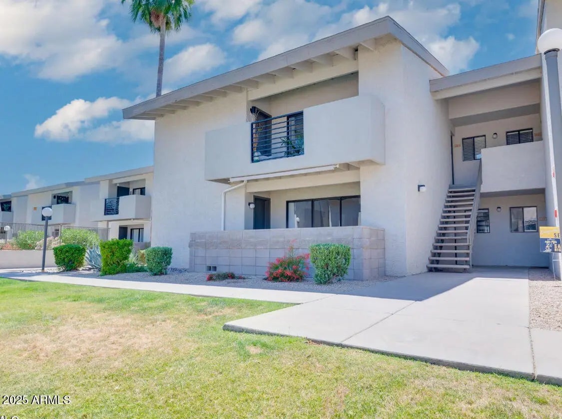 Photo of Listing #6957004