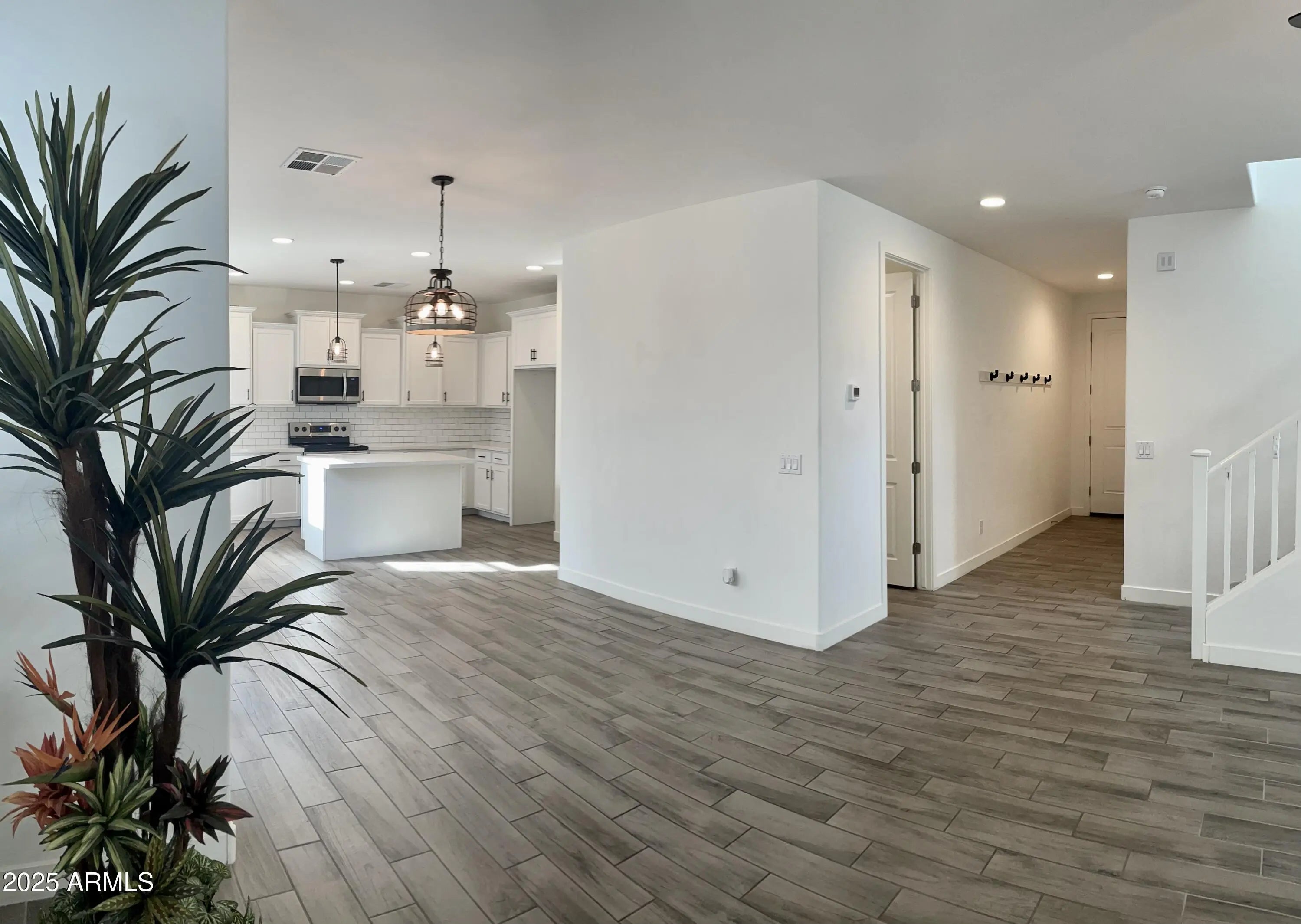 Photo of Listing #6957134