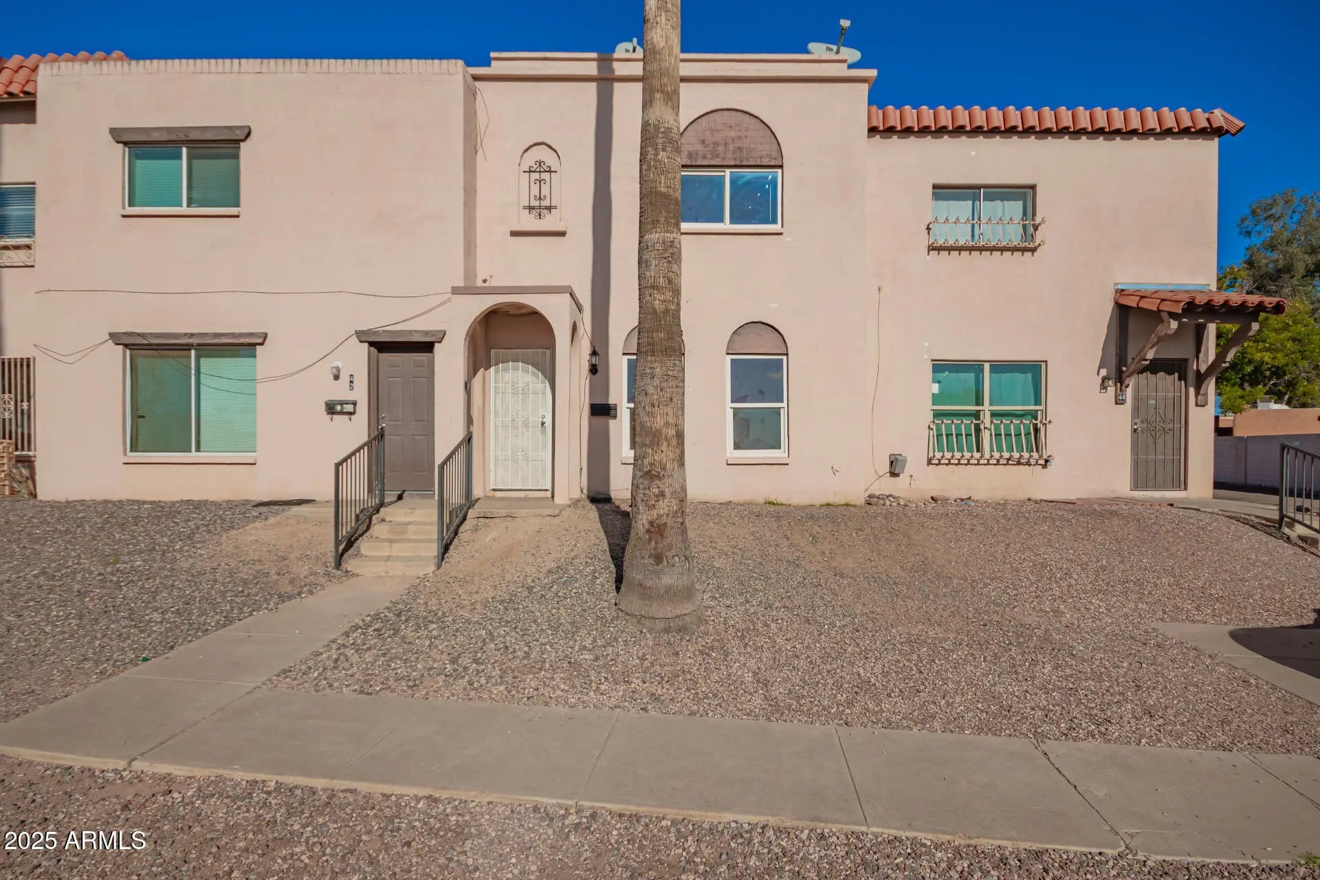 Photo of Listing #6957401