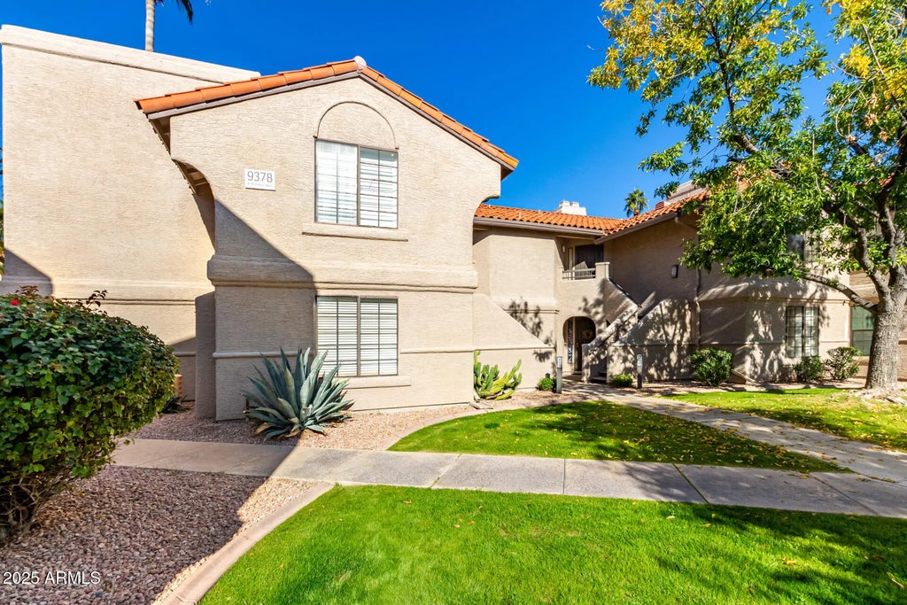 9378 E Purdue Avenue (unit 224), Scottsdale